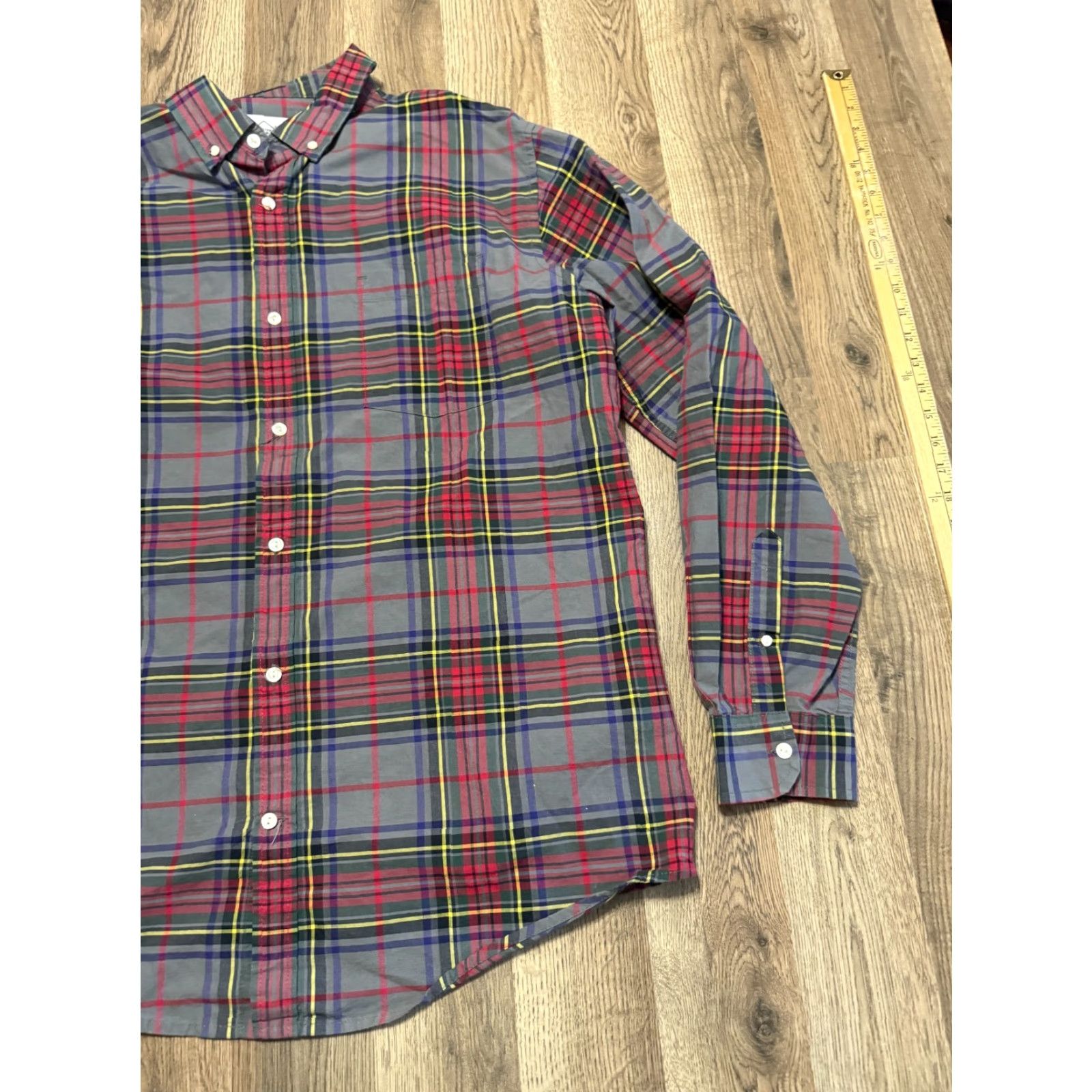 Vintage St. John's Bay Shirt Mens XL Red Blue Green Yellow Gray Button Up Classic Fit Plaid Long Sleeve Casual Size US XL / EU 56 / 4 - 4 Thumbnail