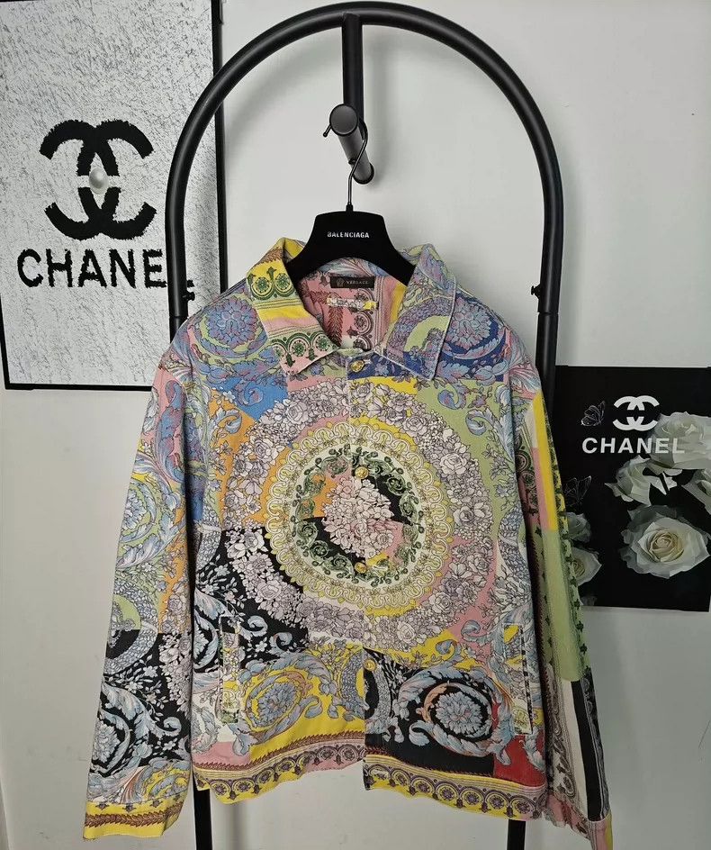 Versace Versace Floral printed denim jacket Size S / US 4 / IT 40 - 1 Thumbnail