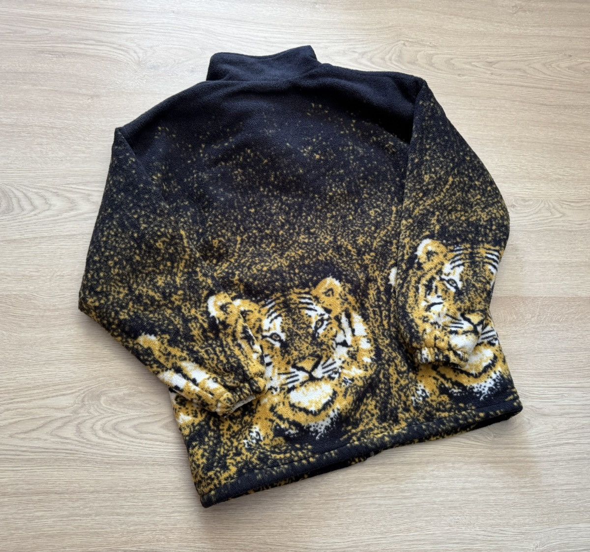 Vintage Vintage 00s y2k All Over Print Tiger Japanese Fleece Jacket Size US S / EU 44-46 / 1 - 4 Thumbnail