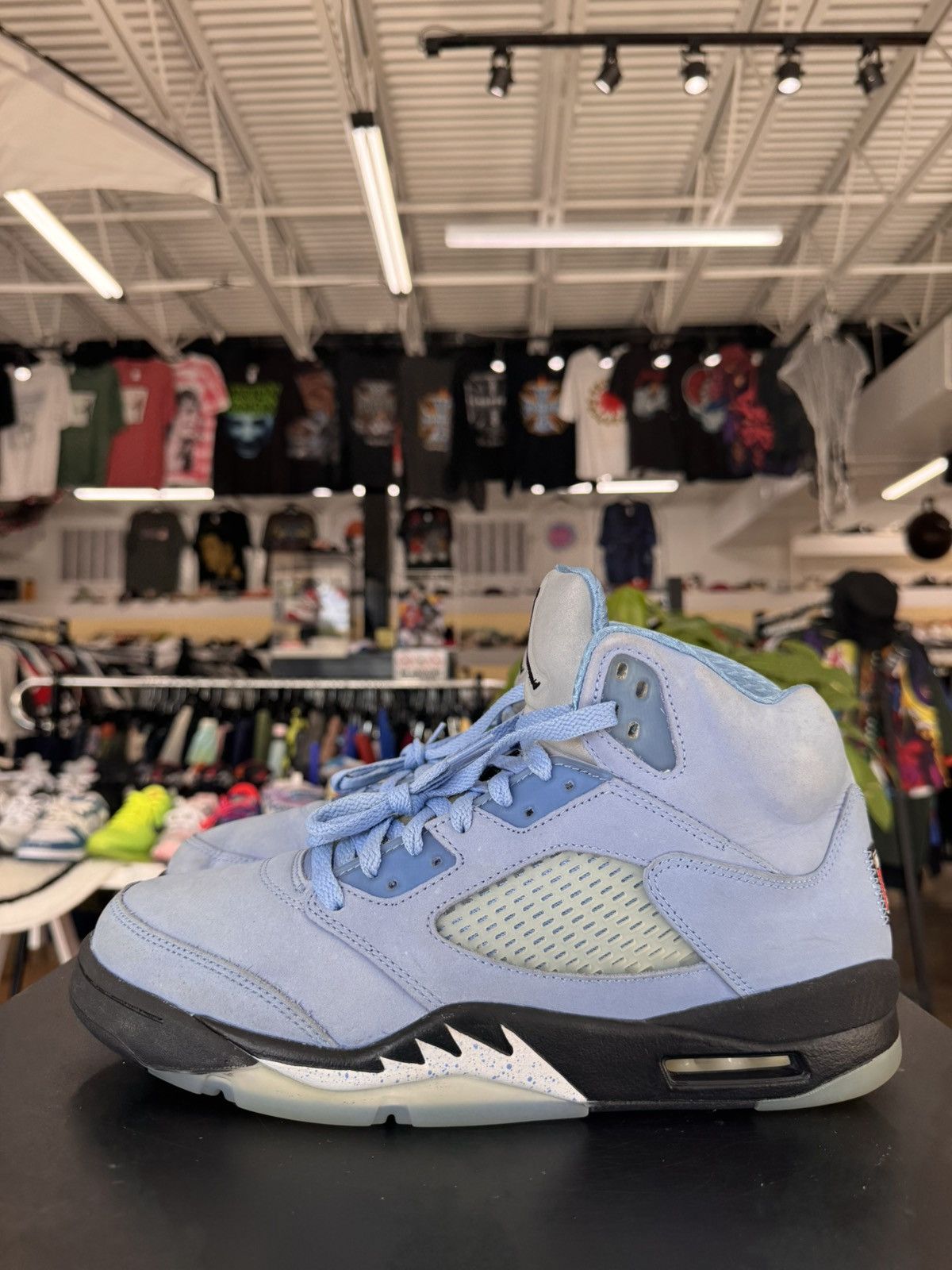 Jordan Brand Air Jordan 5 UNC Size 11 (2023) Size US 11 / EU 44 - 7 Thumbnail