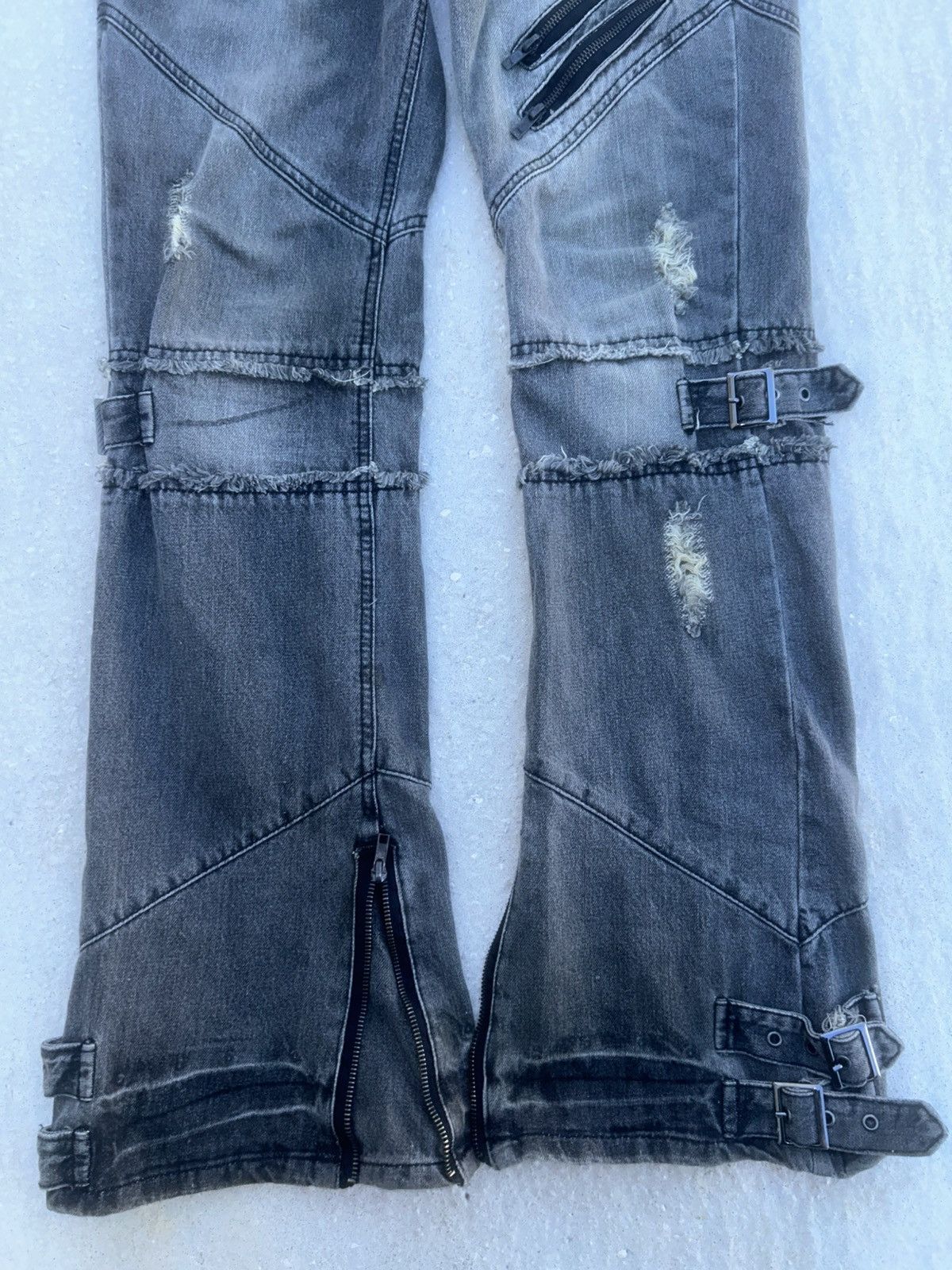 Japanese Brand Hysteric Glamour Style Japanese Bondage Flare Jeans Size US 32 / EU 48 - 4 Thumbnail