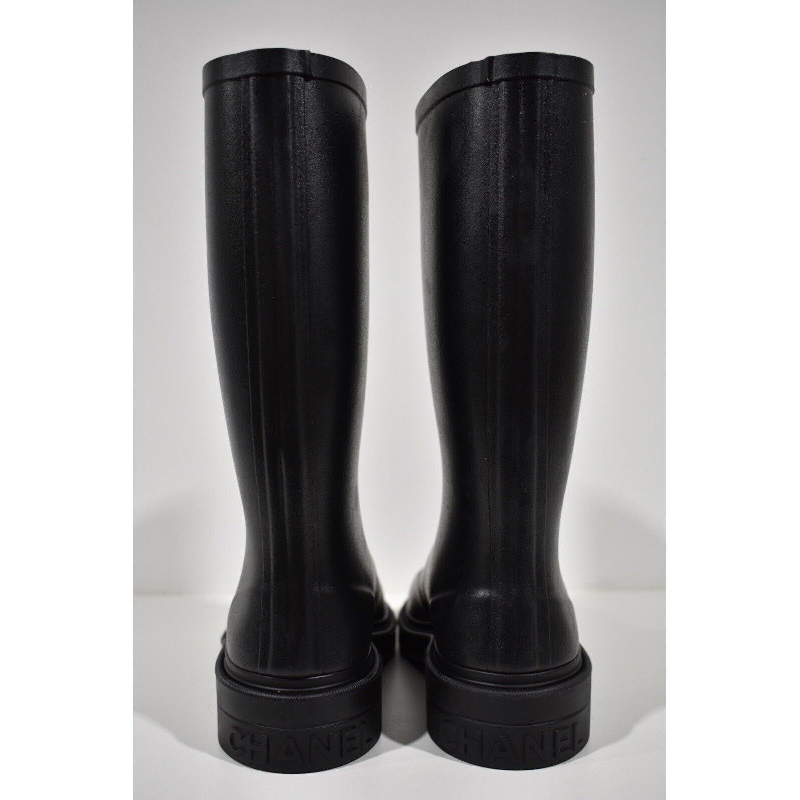 Chanel Chanel REV Black White CC Logo High Rubber Rain Boots 41 Size US 11 / IT 41 - 11 Thumbnail