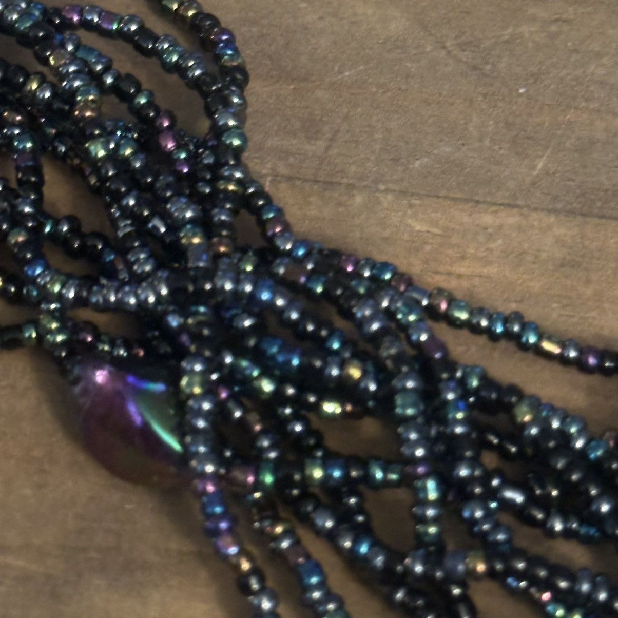 Vintage Vintage iridescent black multi strand seed bead necklace Size ONE SIZE - 3 Thumbnail