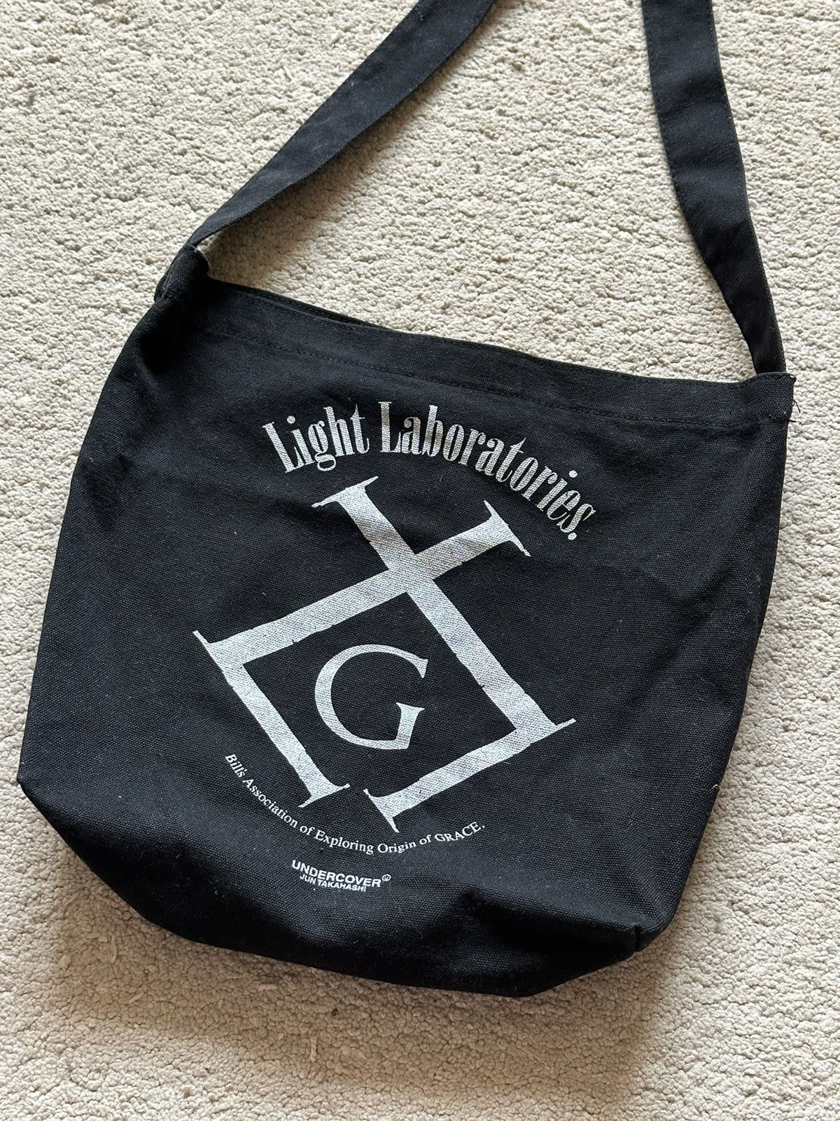Undercover Undercover Grave Sling Bag Size ONE SIZE - 2 Thumbnail