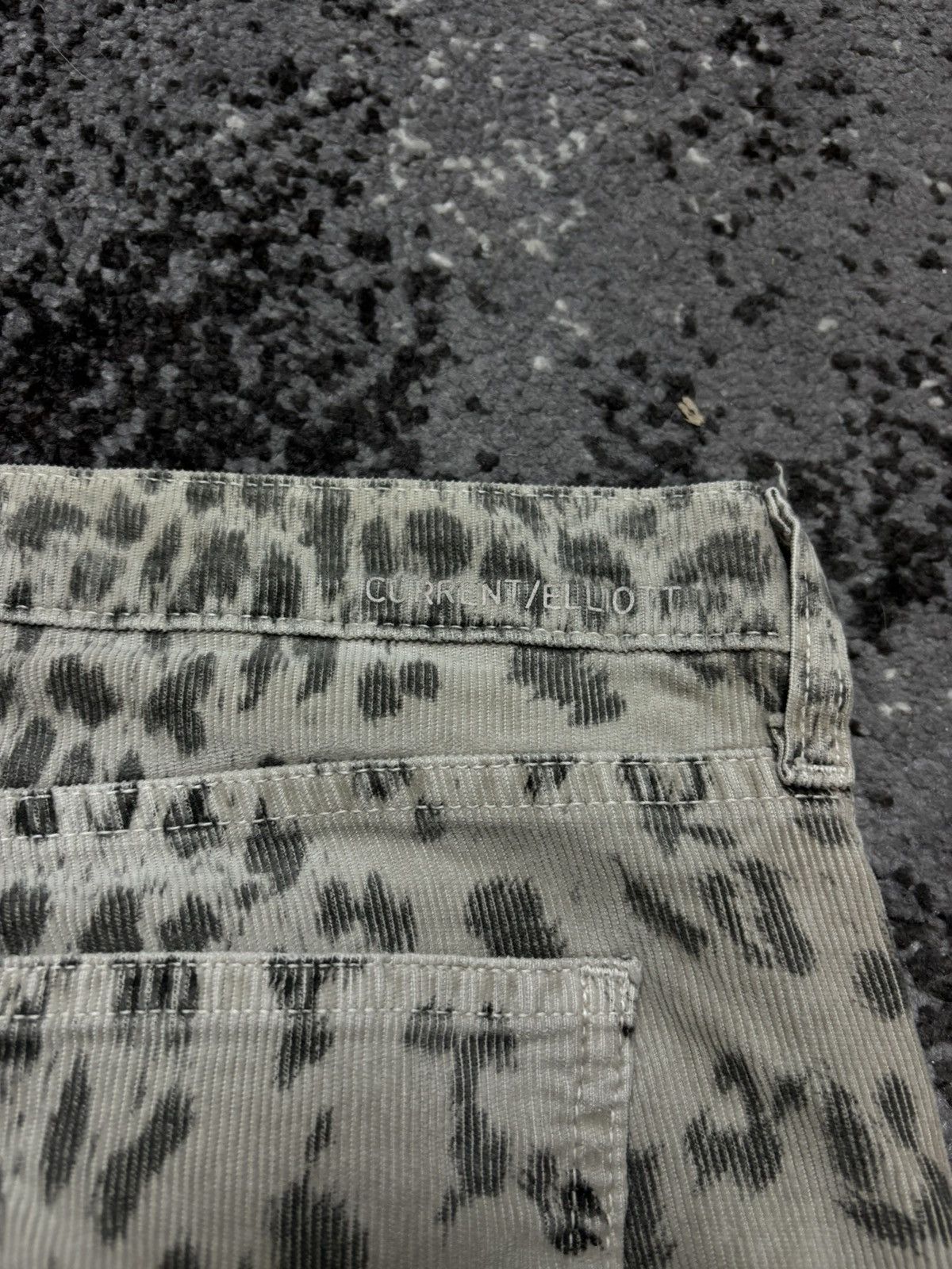 Current/Elliot × Japanese Brand × Vintage Vintage leopard print Current Elliott low waist velvet jeans Size 26" / US 2 / IT 38 - 10 Thumbnail