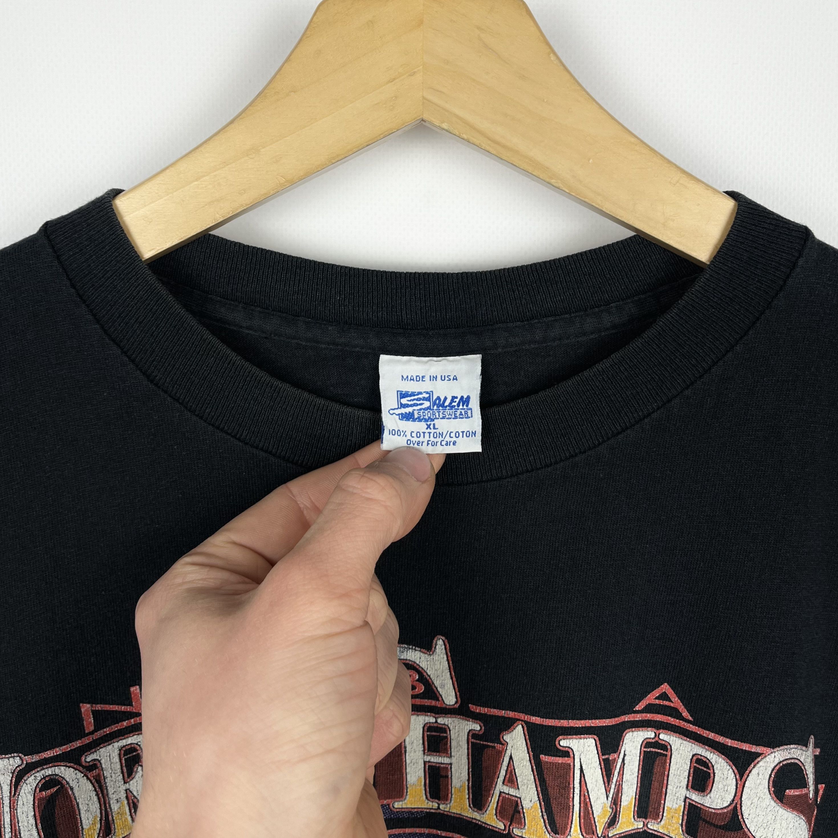 NBA Vintage Chicago Bulls NBA World Champs Rare T Shirt 1992 Size US XL / EU 56 / 4 - 7 Thumbnail