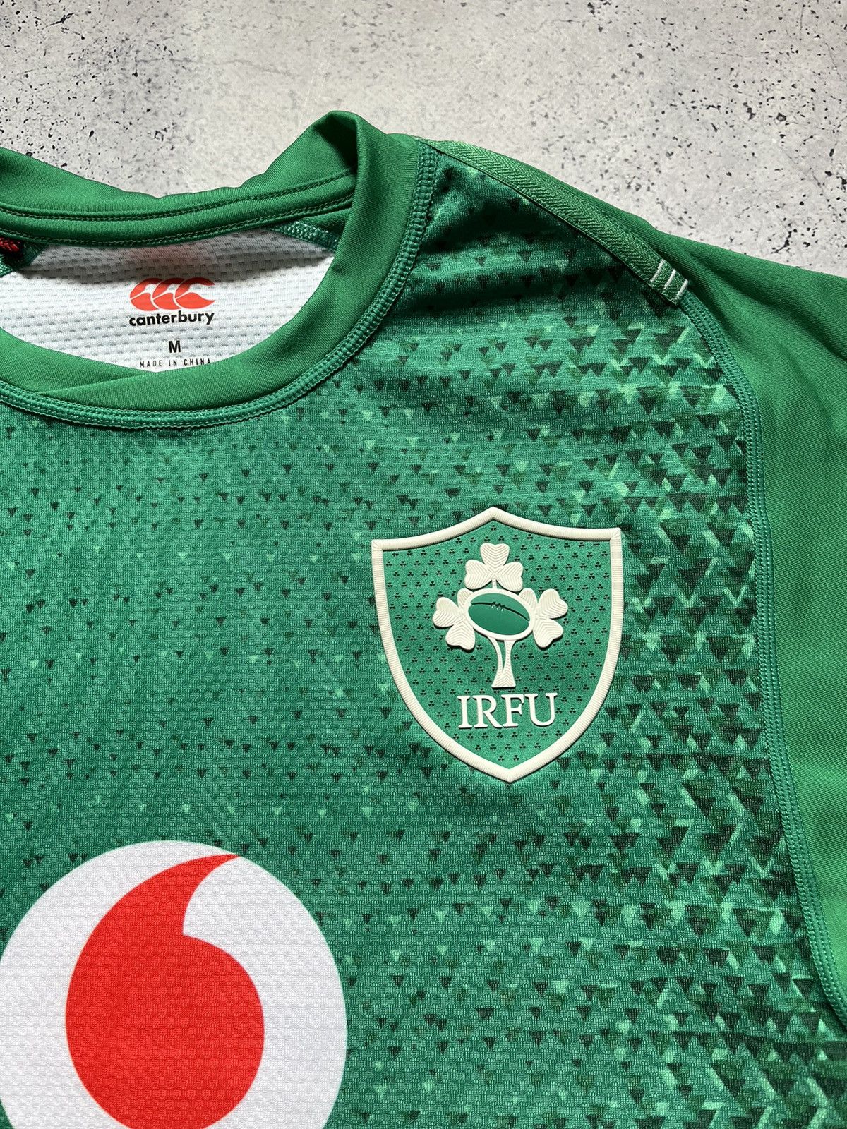Canterbury of New Zealand Vintage Canterbury IRFU Ireland Rugby Jersey Shirt Retro Y2K Size US M / EU 48-50 / 2 - 5 Thumbnail