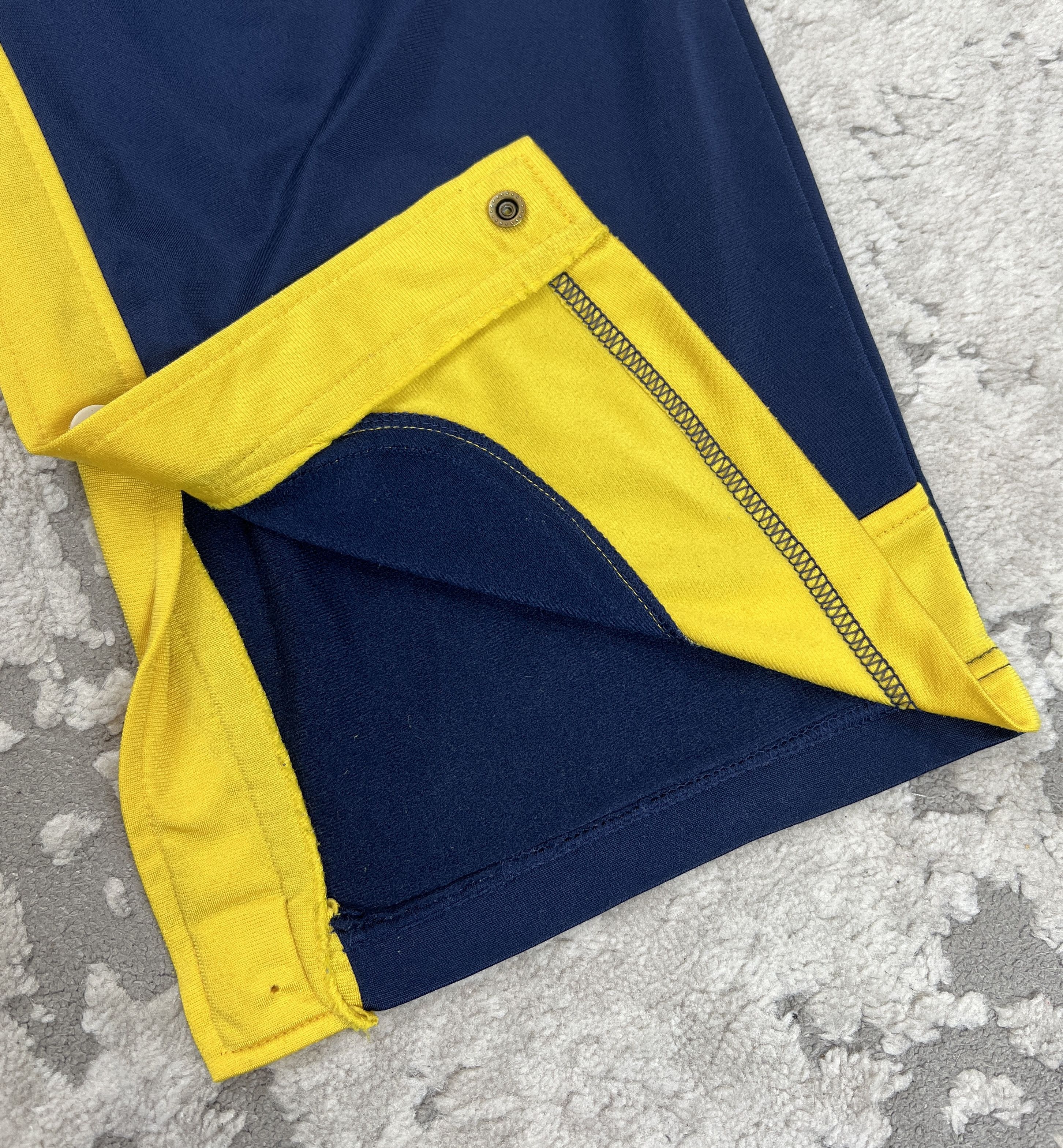 Nike × Vintage Vintage Nike Tear Away Track Pants Snap Button Breakaway Size US 32 / EU 48 - 11 Thumbnail