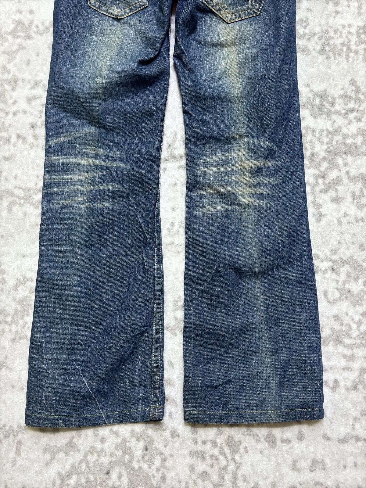 Ed Hardy Y2K Red Pepper Embroidery Mud Wash Finish Flared Jeans Size US 28 / EU 44 - 11 Thumbnail