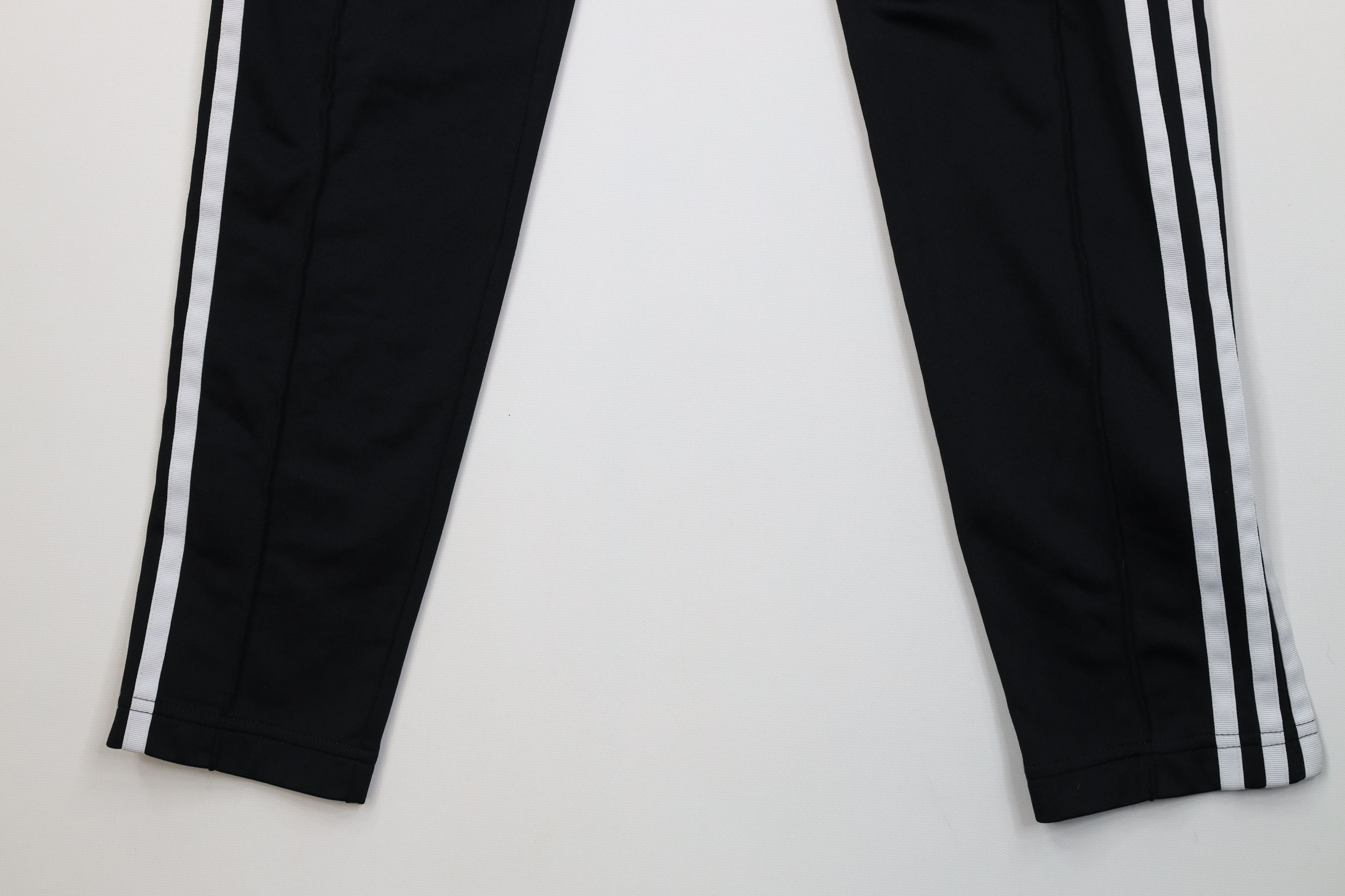 Adidas Vintage Y2K Adidas Tapered Leg Soccer Warm Up Pants Black Size US 32 / EU 48 - 4 Thumbnail