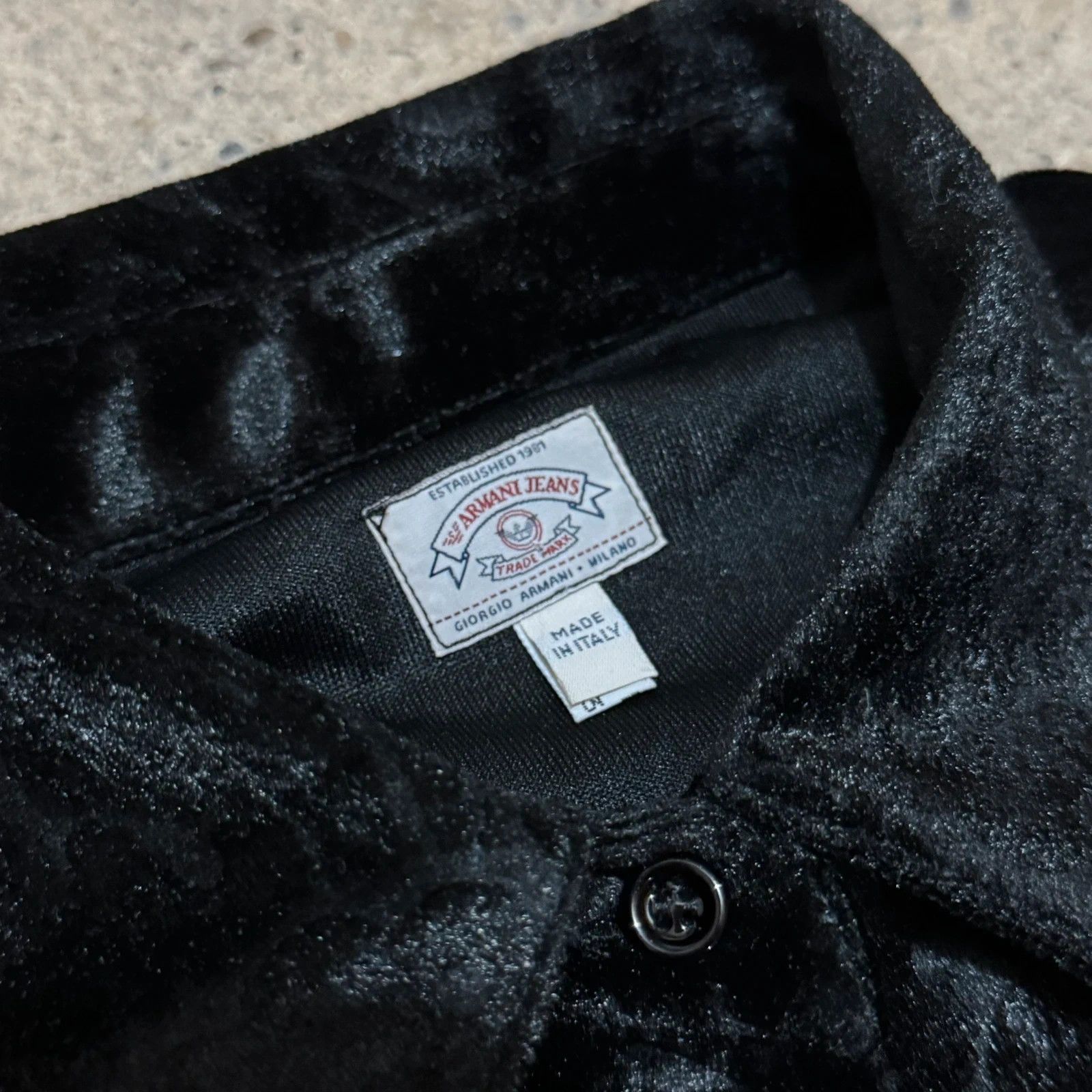 Armani Vintage 90s Armani Jeans velour shirt Size S / US 4 / IT 40 - 3 Thumbnail