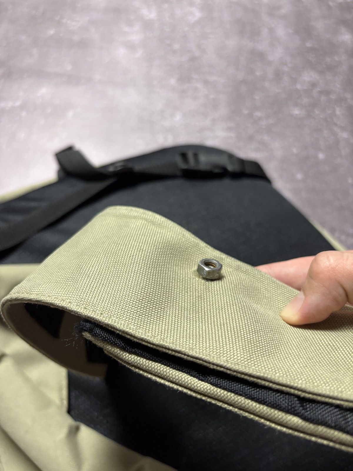 Quiksilver crazy vintage quick silver sling bag y2k surf 90s billabong Size ONE SIZE - 9 Thumbnail