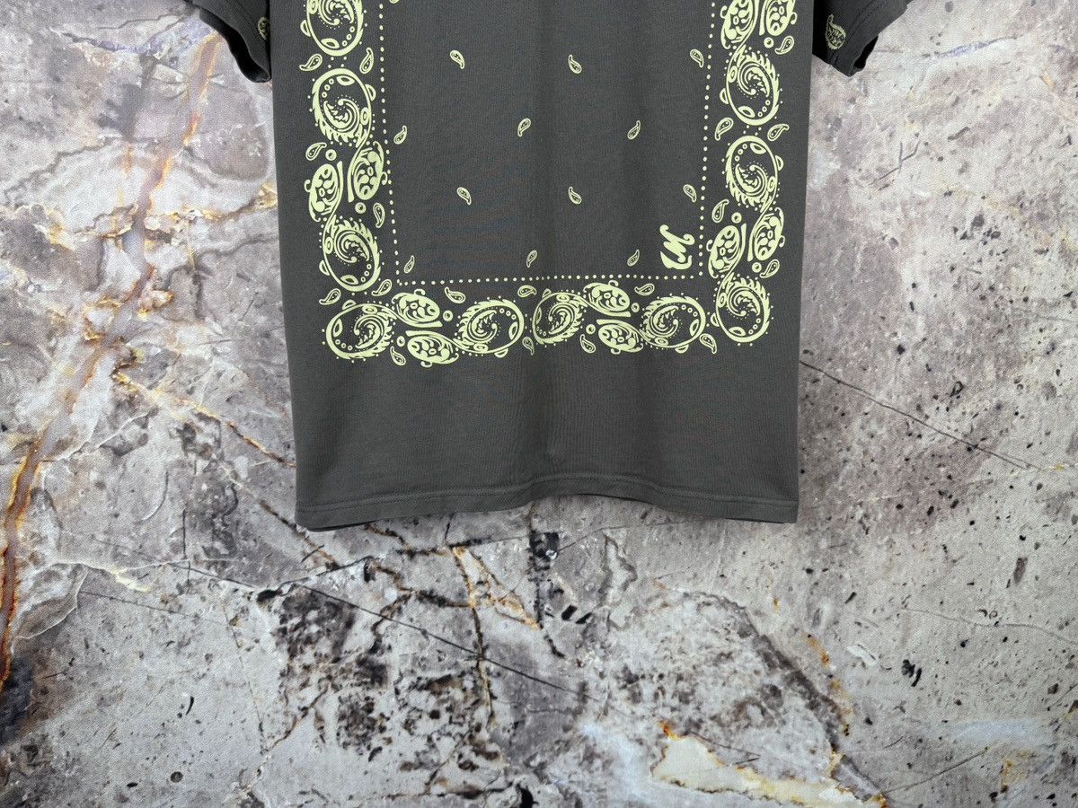 WE11DONE We11done Bandana Print T-Shirt Khaki Streetwear Graphic Tee Size US L / EU 52-54 / 3 - 4 Thumbnail