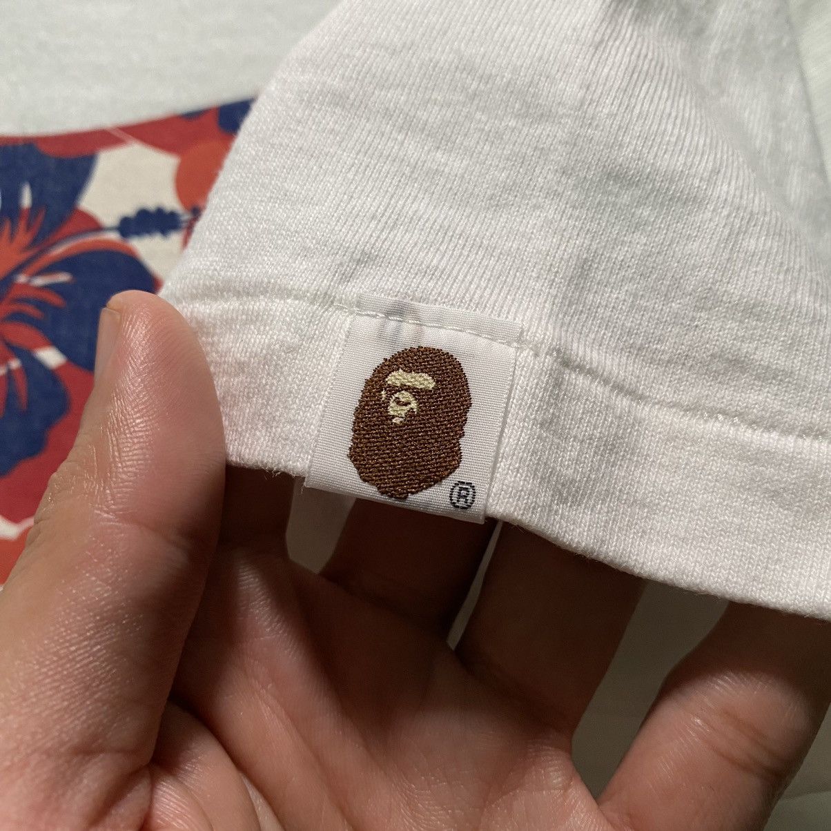 Bape × Vintage Hibiscus Camo Ape Face Tee Size US M / EU 48-50 / 2 - 13 Thumbnail