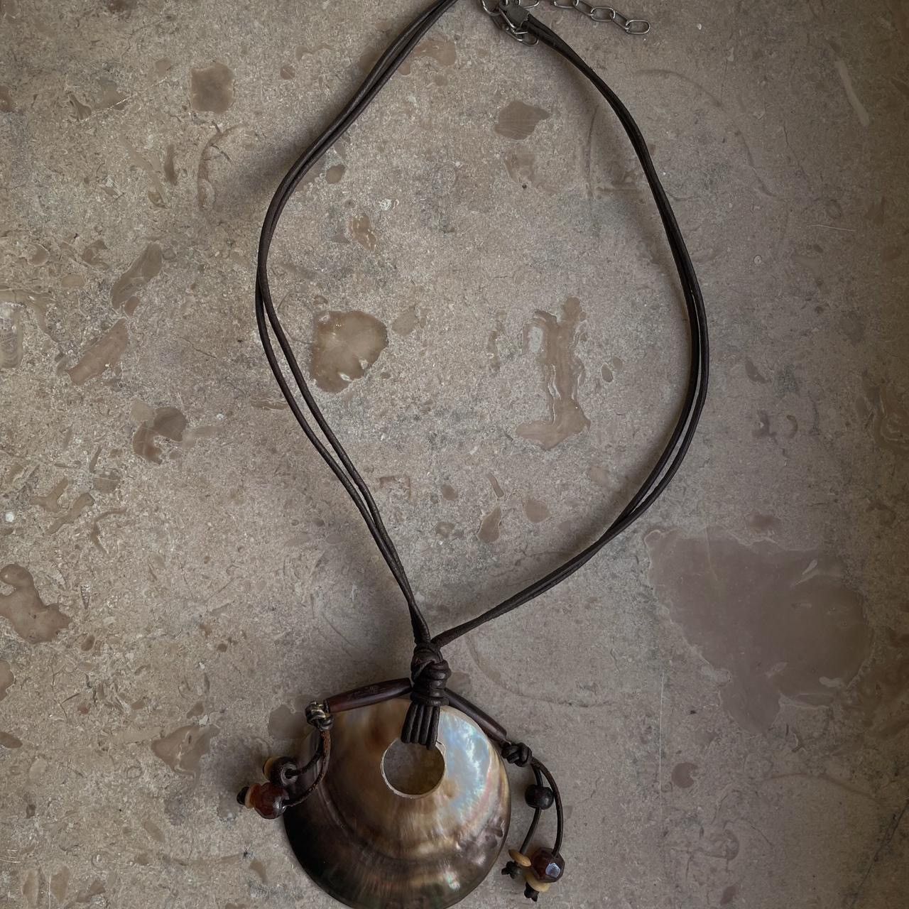 Vintage Vintage Leather Necklace with Shell Pendant Size ONE SIZE - 5 Thumbnail