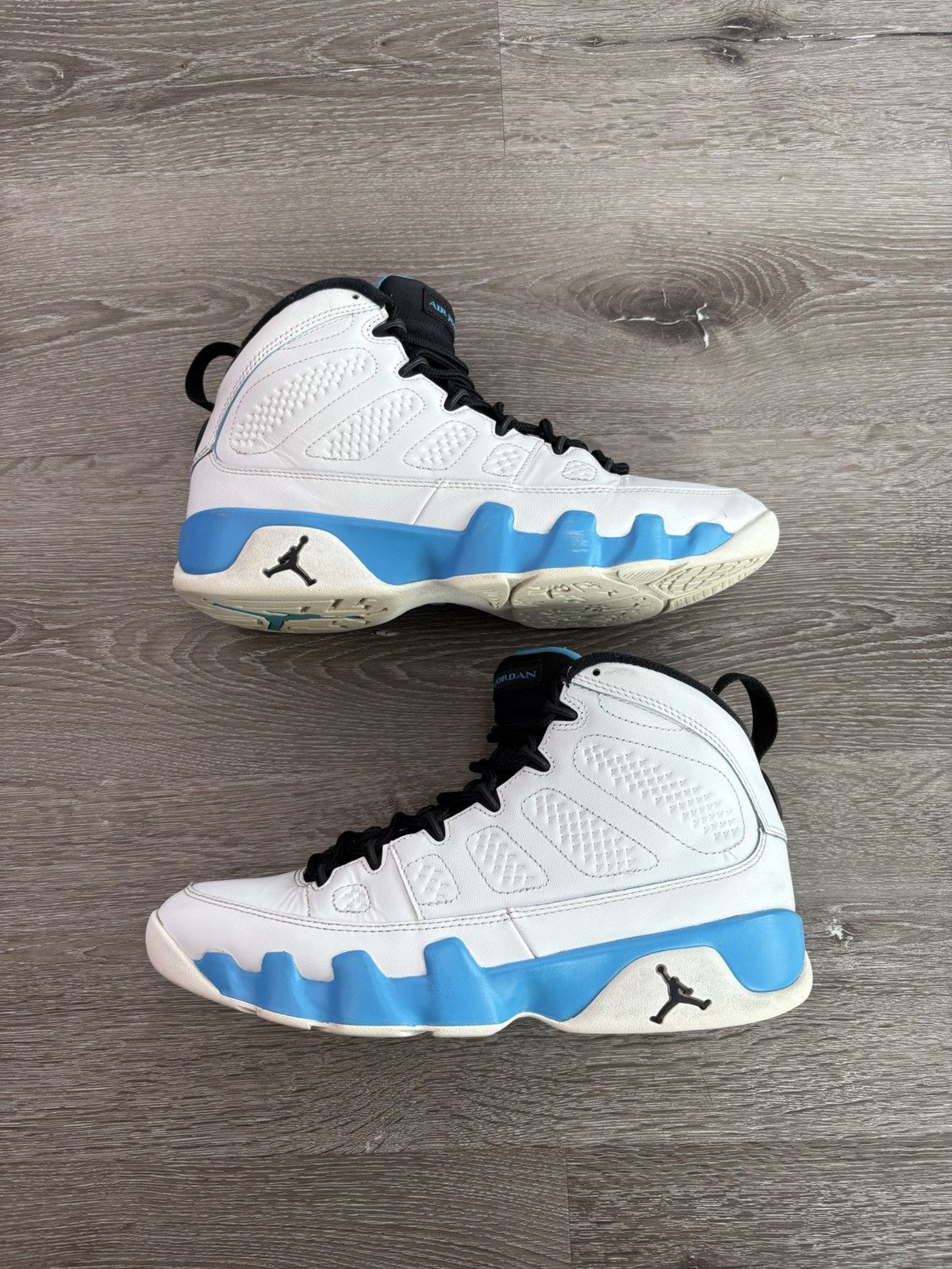 Jordan Brand Air Jordan 9 Retro “Powder Blue” (2024)**PRE-OWNED** REP.BOX Size US 9 / EU 42 - 1 Thumbnail
