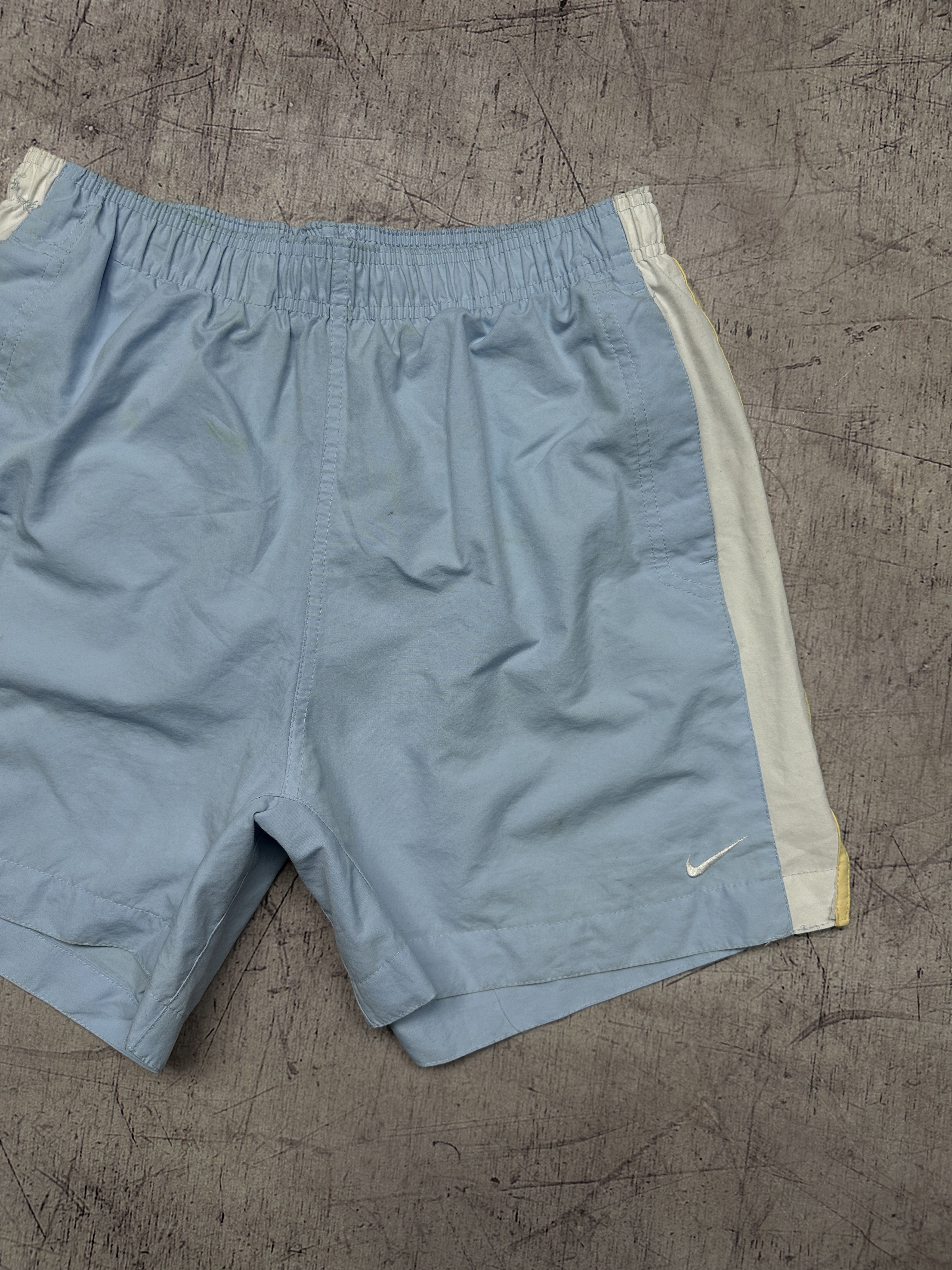 Nike Nike Vintage Mens Nylon Swimming Shorts Size US 34 / EU 50 - 2 Thumbnail