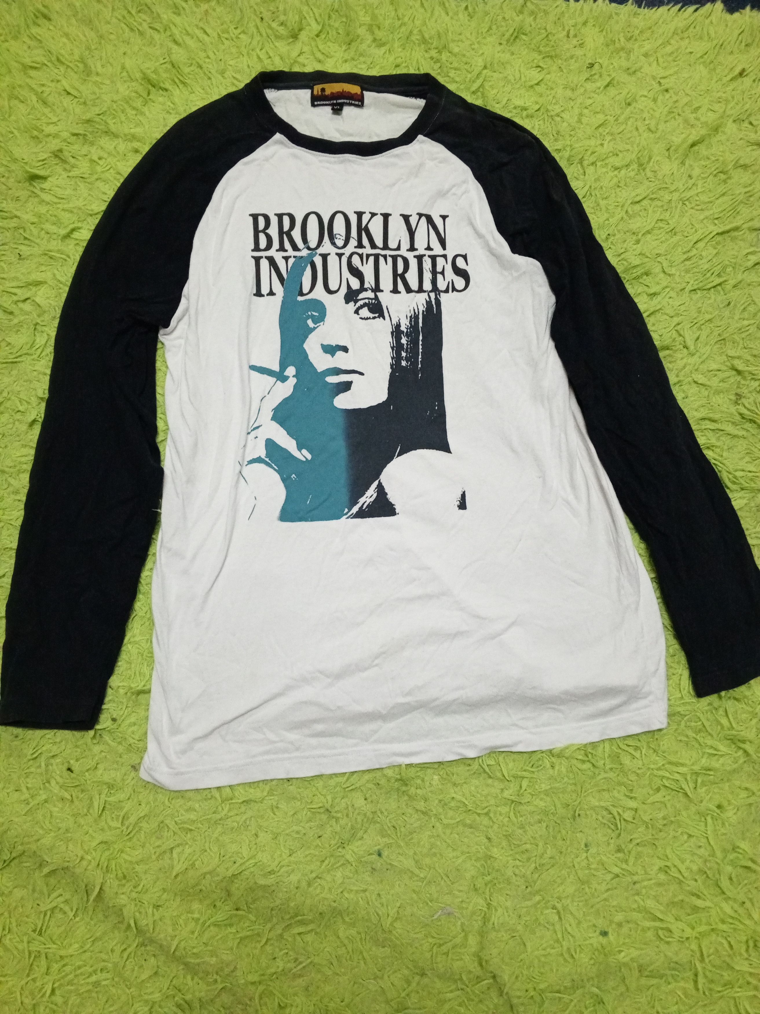 Brooklyn Industries Brooklyn industries long sleeve girl Size US L / EU 52-54 / 3 - 1 Thumbnail