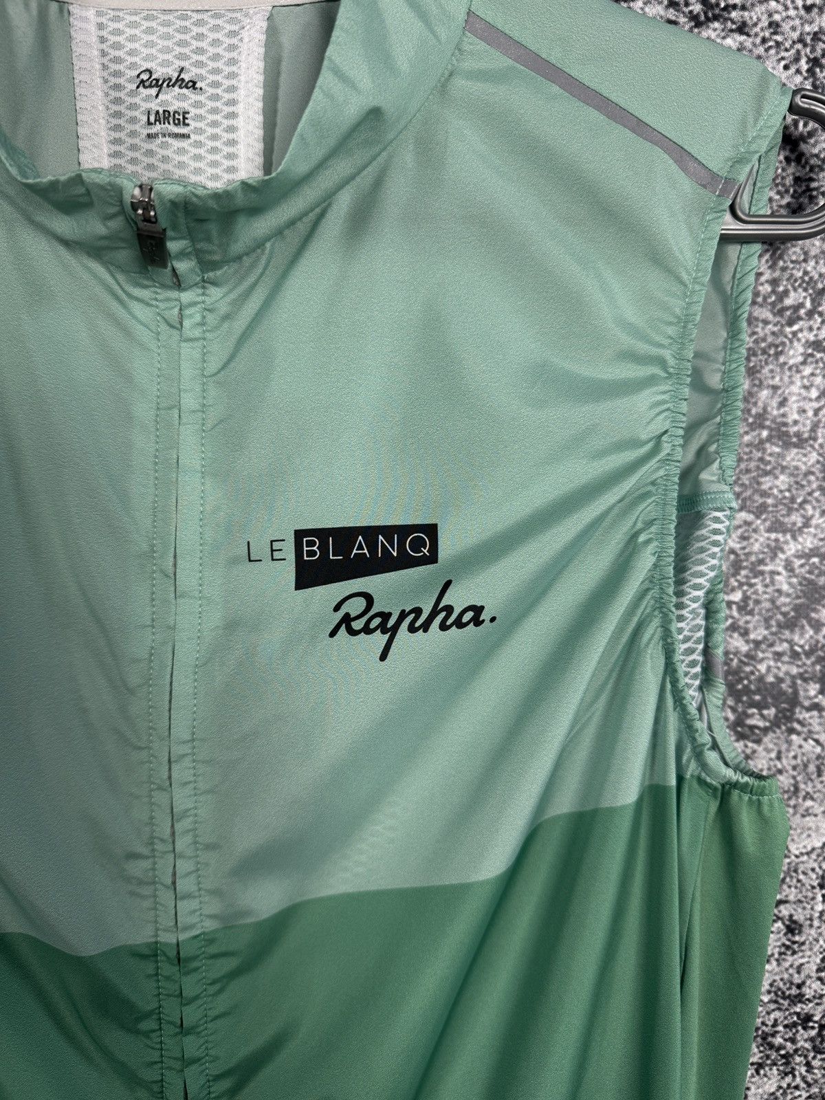 Rapha Rapha Pro Team Lightweight Gilet Zip Up Cycling Vest Size L Size US L / EU 52-54 / 3 - 7 Thumbnail