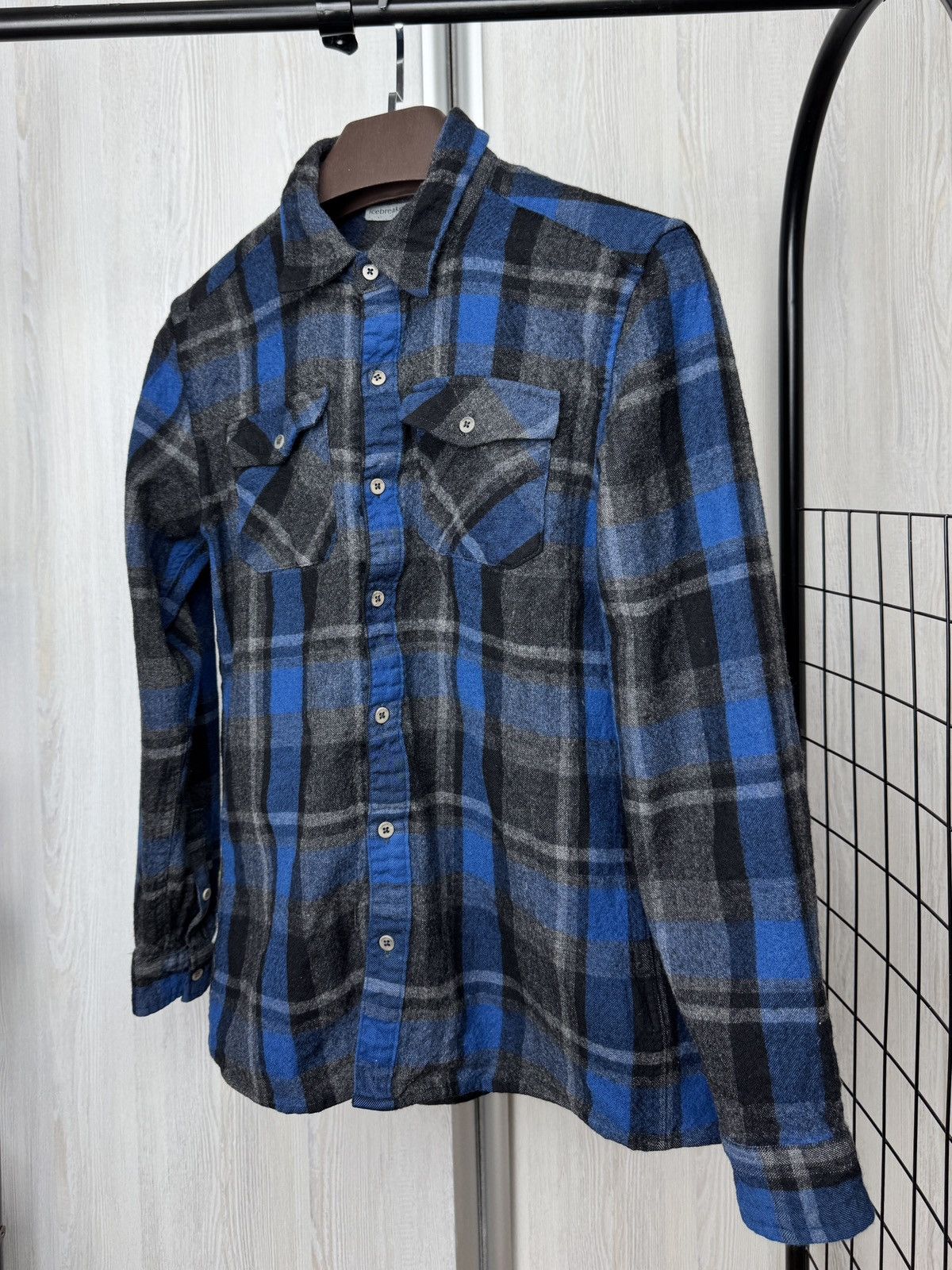 Icebreaker Icebreaker blue checkered flannel outdoor long sleeve shirt Size US M / EU 48-50 / 2 - 3 Thumbnail