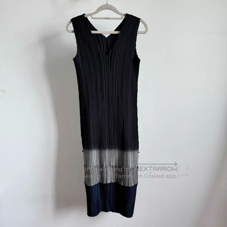 Issey Miyake Issey Miyake Color-Blocked Dress Size M / US 6-8 / IT 42-44 - 1 Thumbnail
