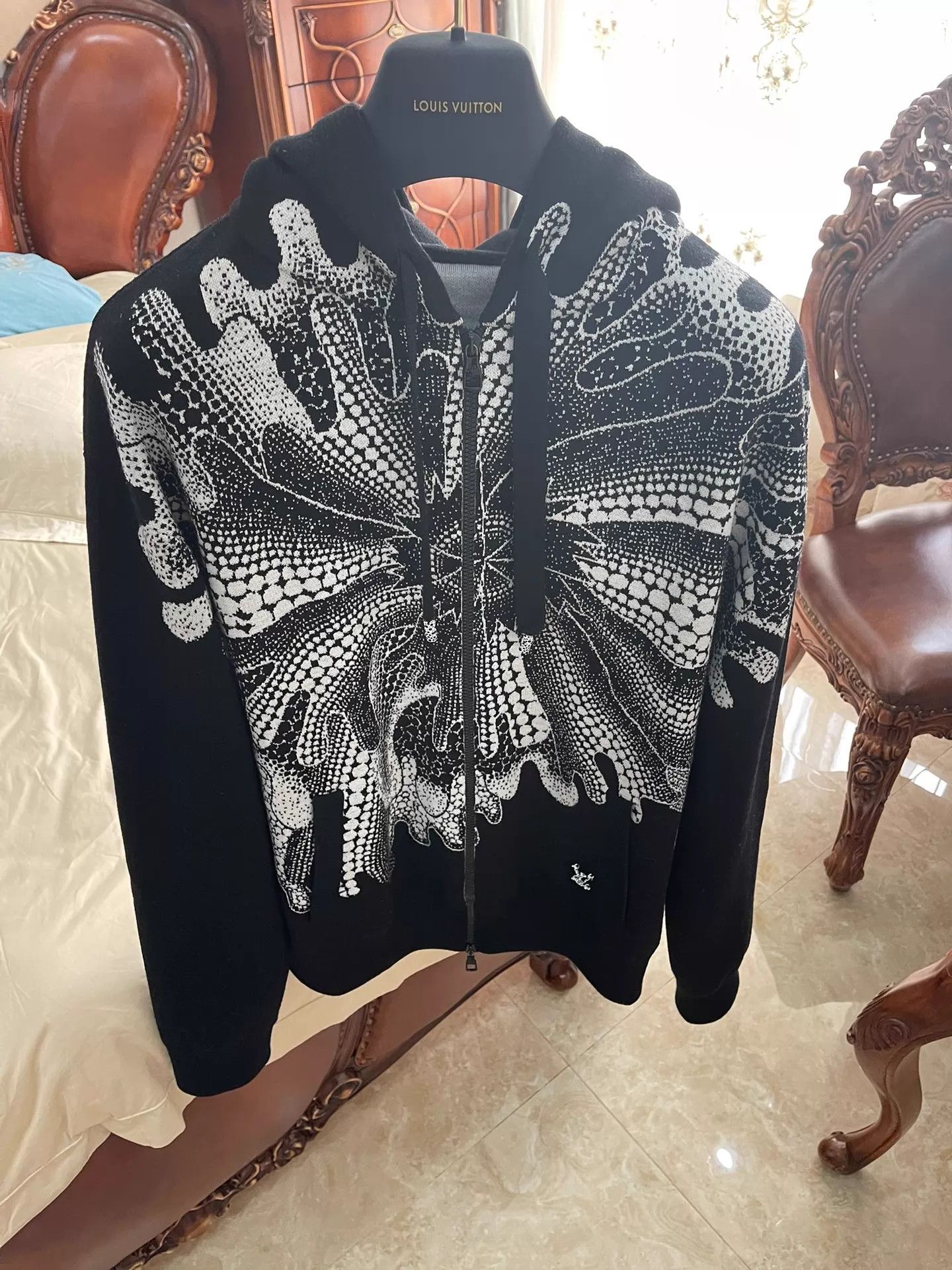 Louis Vuitton LV x Yayoi Kusama Wool Jacket M Worn Once Authentic Size US M / EU 48-50 / 2 - 1 Thumbnail