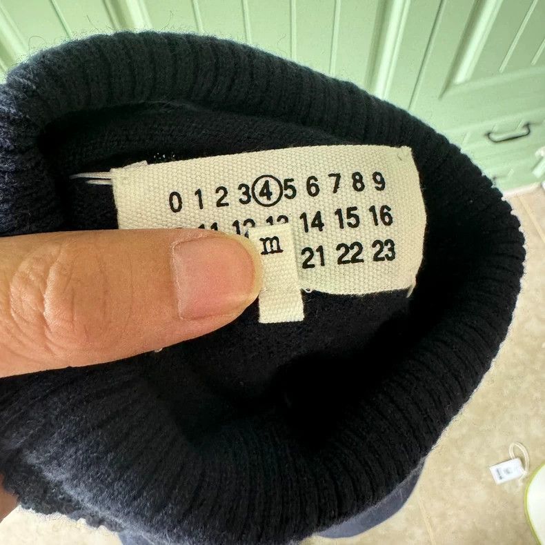 Maison Margiela Maison Margiela Black turtleneck sweater 2501-Nextarrow Size US M / EU 48-50 / 2 - 4 Thumbnail