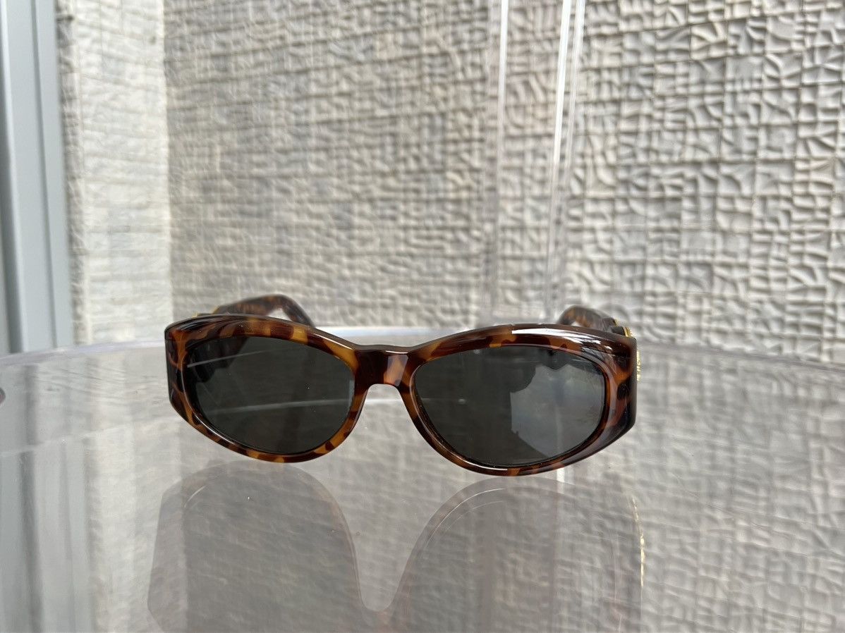 Versace Gianni Versace Medusa Logo Biggie Cat-Eye Sunglasses Unisex Size ONE SIZE - 5 Thumbnail