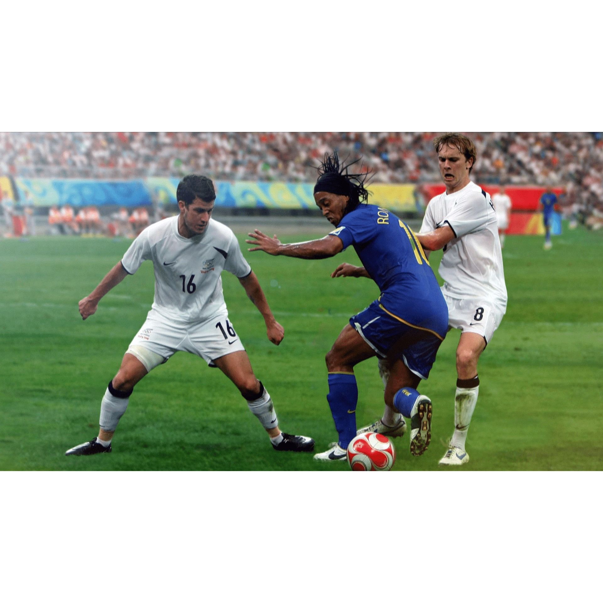 Nike Ronaldinho Brazil 2008 Away Soccer Jersey Shirt M SKU# 25895 Size US M / EU 48-50 / 2 - 8 Thumbnail