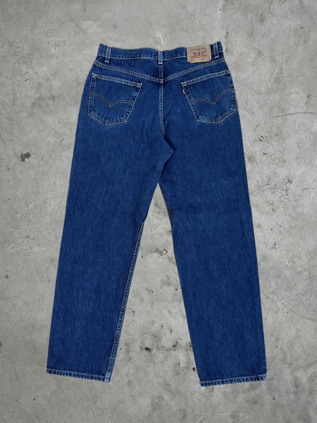 Levi's Vintage Levi’s 550 Blue Wash Size US 34 / EU 50 - 2 Thumbnail