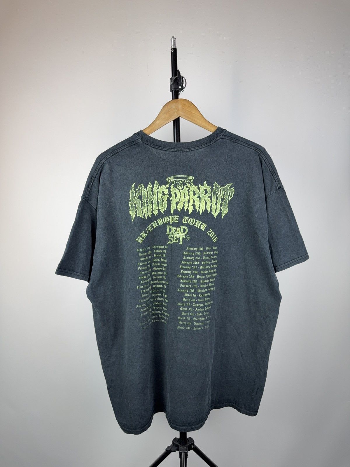 Band Tees King Parrot 2016 Dead Set Tour Tee Black Green Print Size US XXL / EU 58 / 5 - 7 Thumbnail