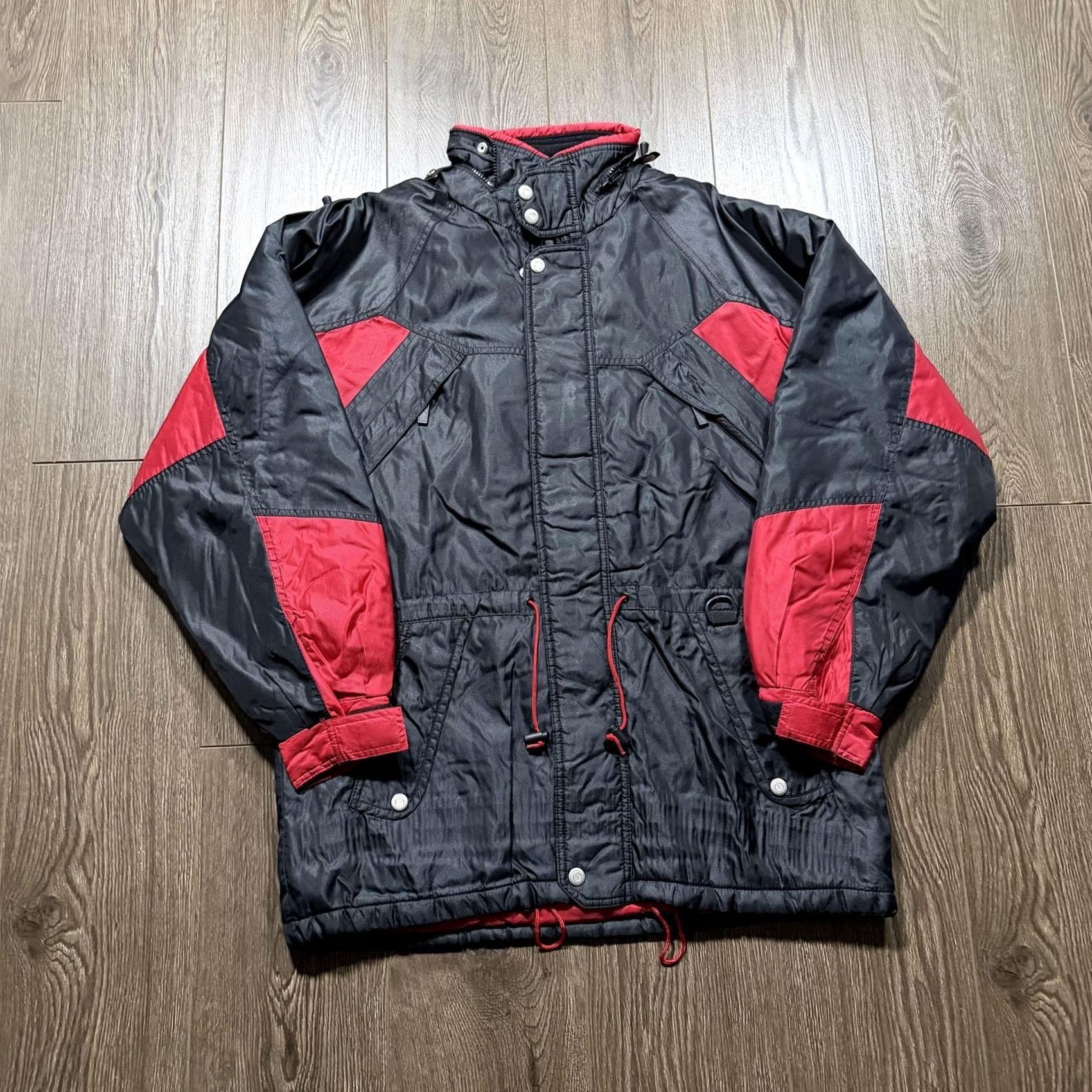 Marlboro VINTAGE Marlboro Ski Parka Jacket Black M Hooded Nylon Insulated Winter 90s Mens Size US M / EU 48-50 / 2 - 3 Thumbnail