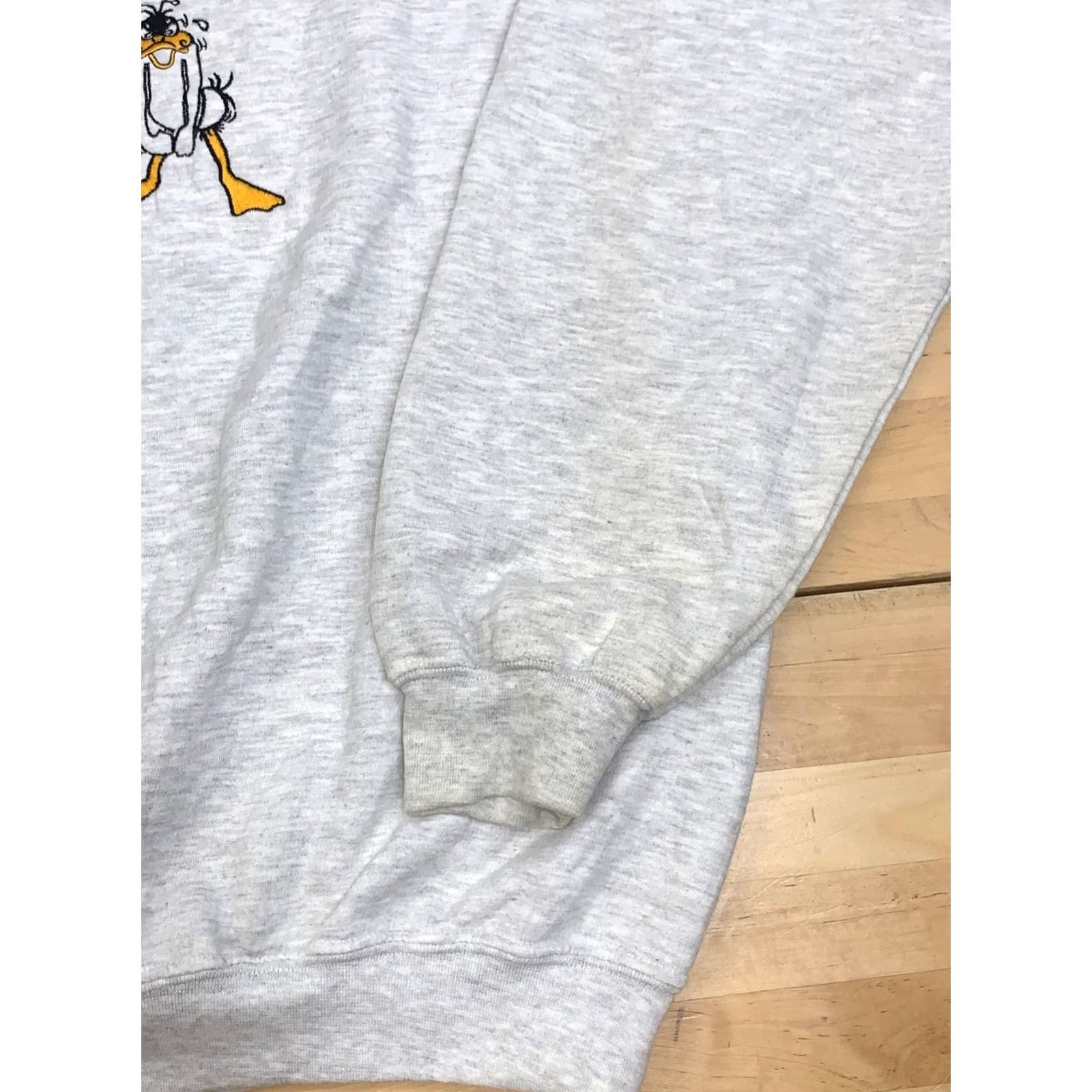Gildan VINTAGE Kiss My A21709 Sweatshirt Mens XL Gray Pullover Cartoon Funny Y2K 12434 Size US XL / EU 56 / 4 - 4 Thumbnail