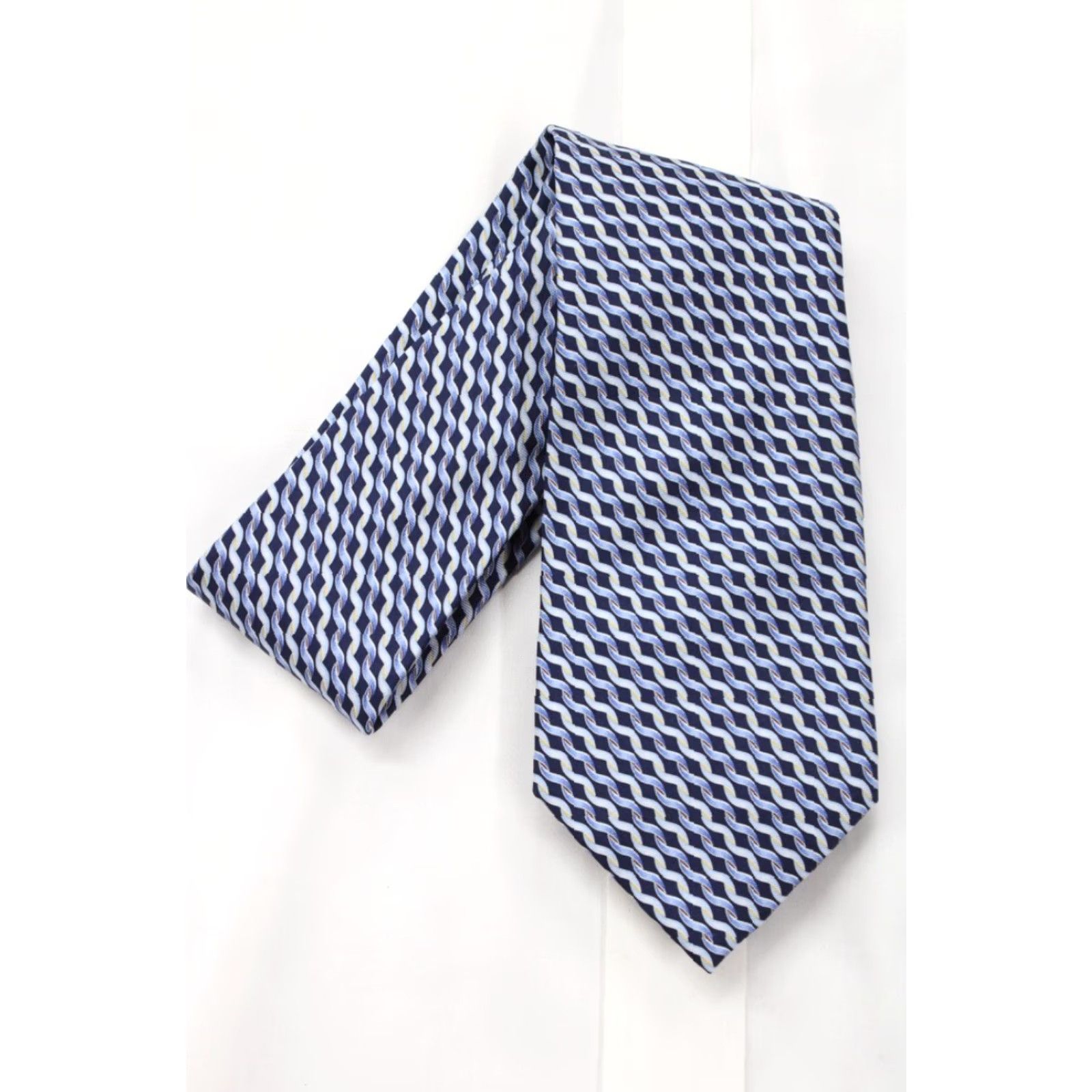 Jos. A. Bank Jos A Bank Silk Necktie Men's Blue Stripes Diagonal Ropes Wavy Preppy Designer Size ONE SIZE - 7 Thumbnail