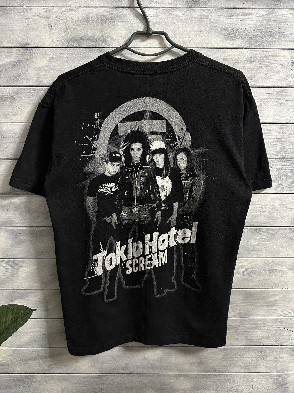 Band Tees Rare Vintage T-Shirt Tokio Hotel Scream Rock Japan Band Size US M / EU 48-50 / 2 - 2 Thumbnail