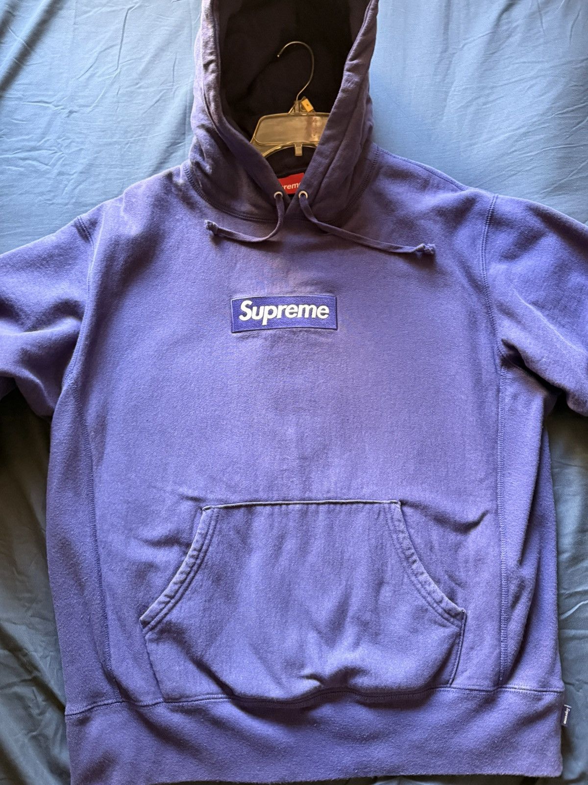 Supreme Supreme purple box logo 2021 Size US M / EU 48-50 / 2 - 2 Thumbnail
