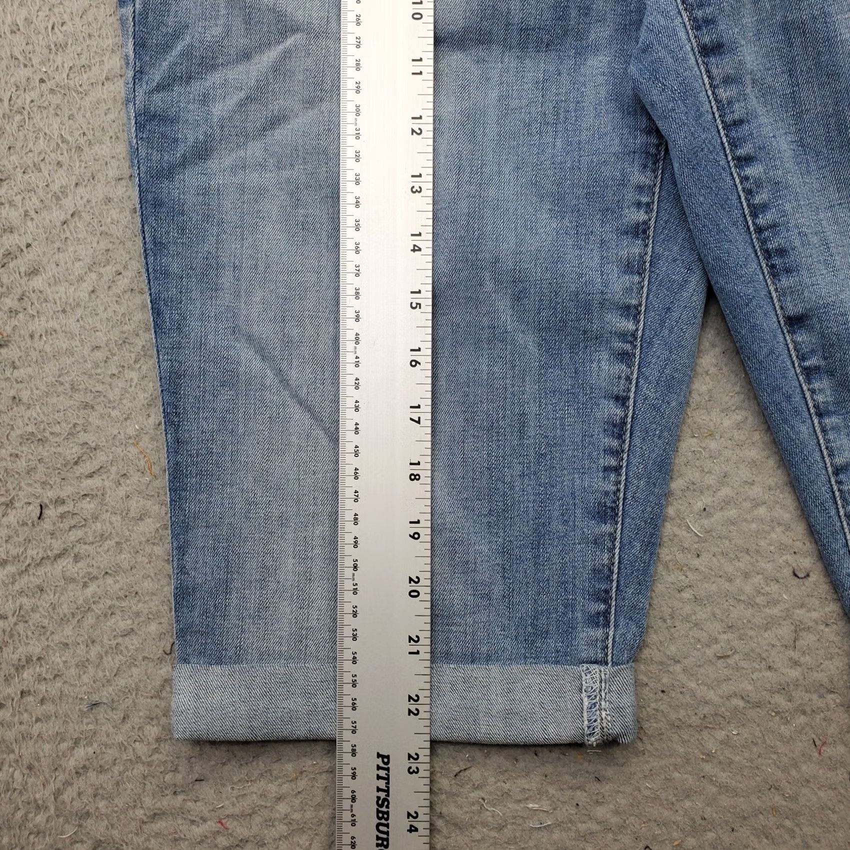 DKNY DKNY Cropped Jeans Womens 10 Blue Denim 5-Pocket Design Cuffed Hem Ludlow Size 32" / US 10 / IT 46 - 3 Thumbnail