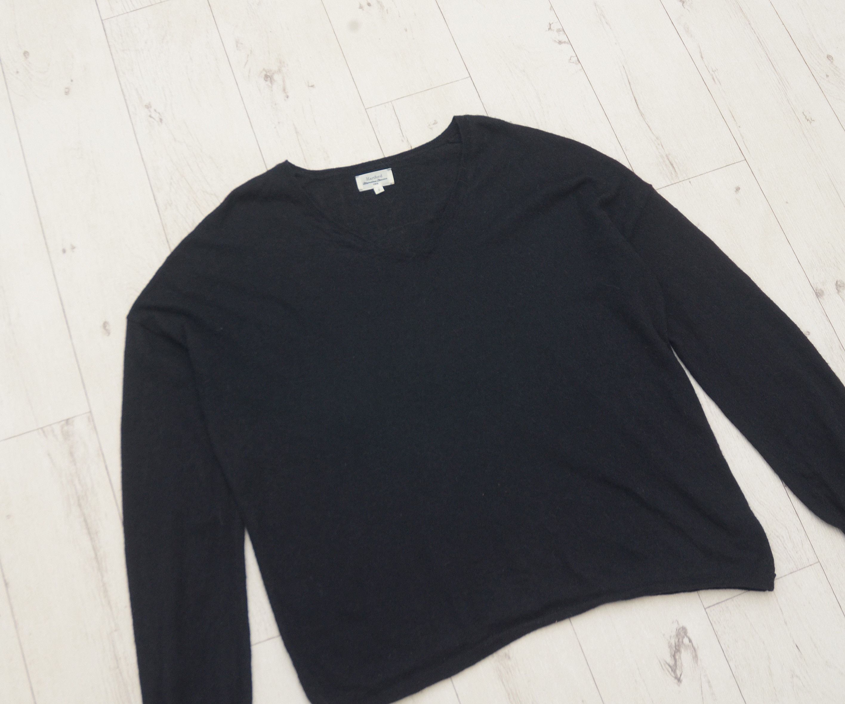 Hartford Hartford Baby Alpaca Long Sleeve Sweater V-neck Jumper Sz 3 Size L / US 10 / IT 46 - 2 Thumbnail