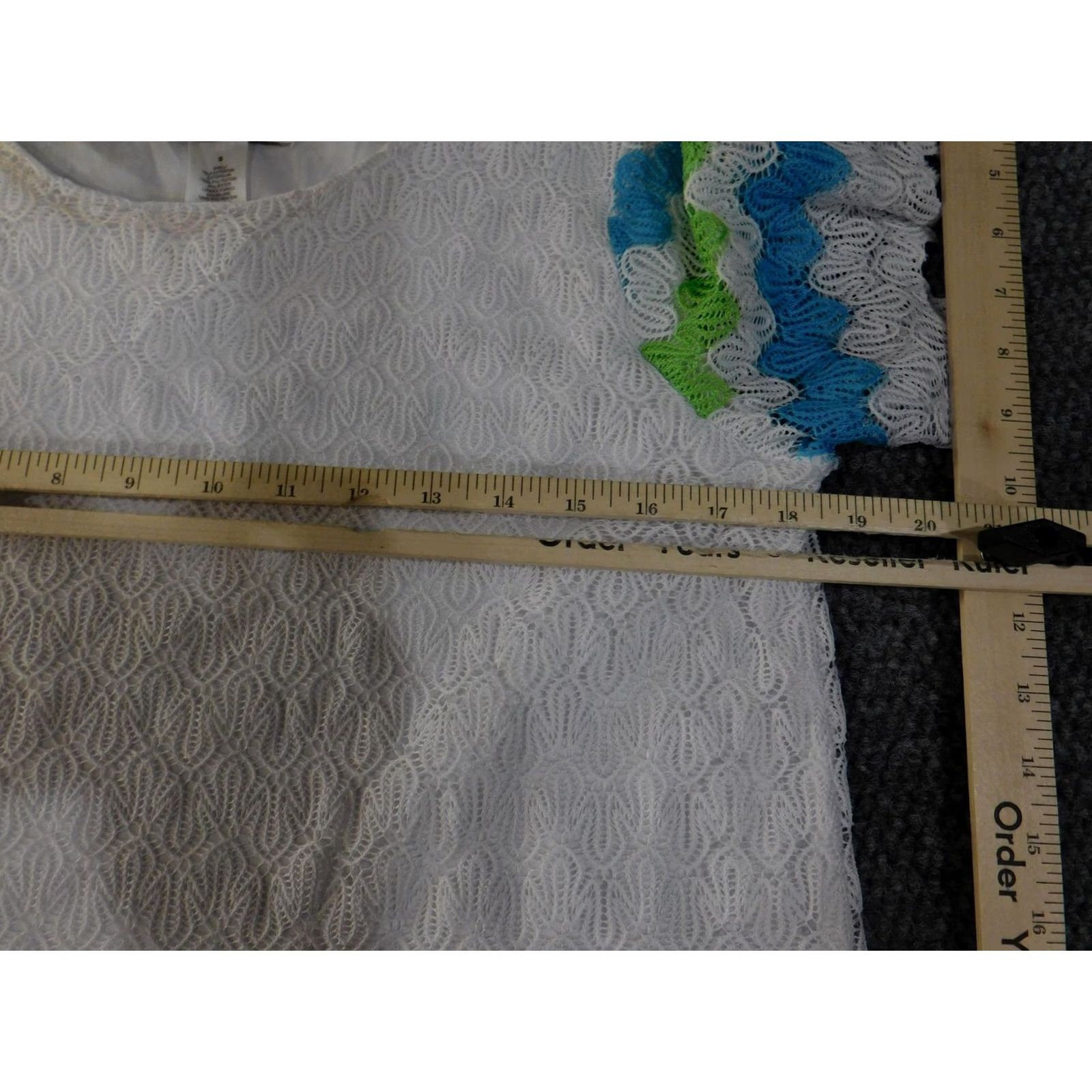 Vintage Alfred Dunner Top Womens S White Blue Green Lace Tunic Short Sleeve Lined Blouse Socop Neck Pattern Striped Size S / US 4 / IT 40 - 7 Thumbnail