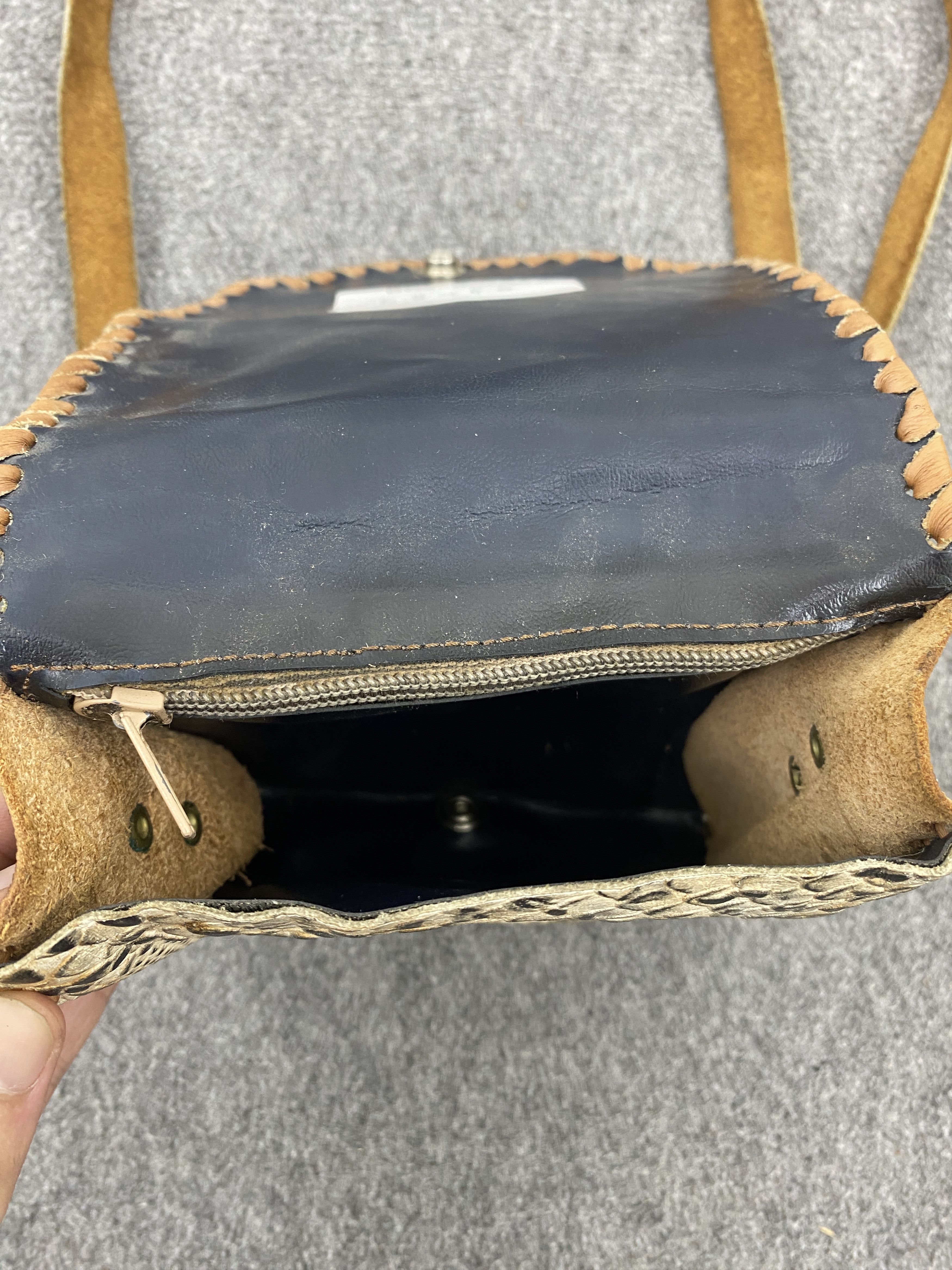 Japanese Brand Vintage Python Snake Leather Sling BAG Size ONE SIZE - 10 Thumbnail