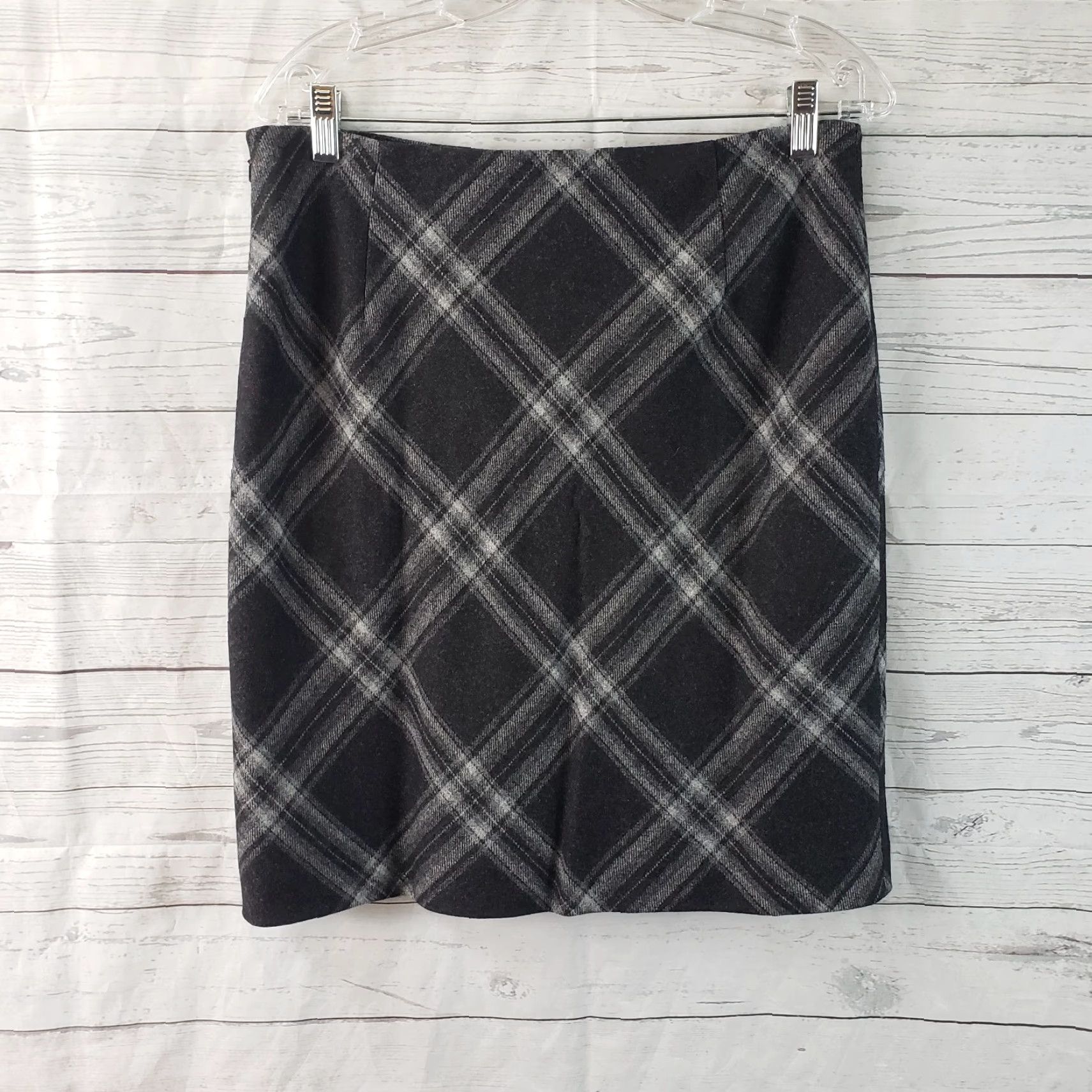 Eddie Bauer Eddie Bauer Skirt Womens Sz 10 Gray Plaid Wool Blend Lined Side Zip Size 32" / US 10 / IT 46 - 3 Thumbnail