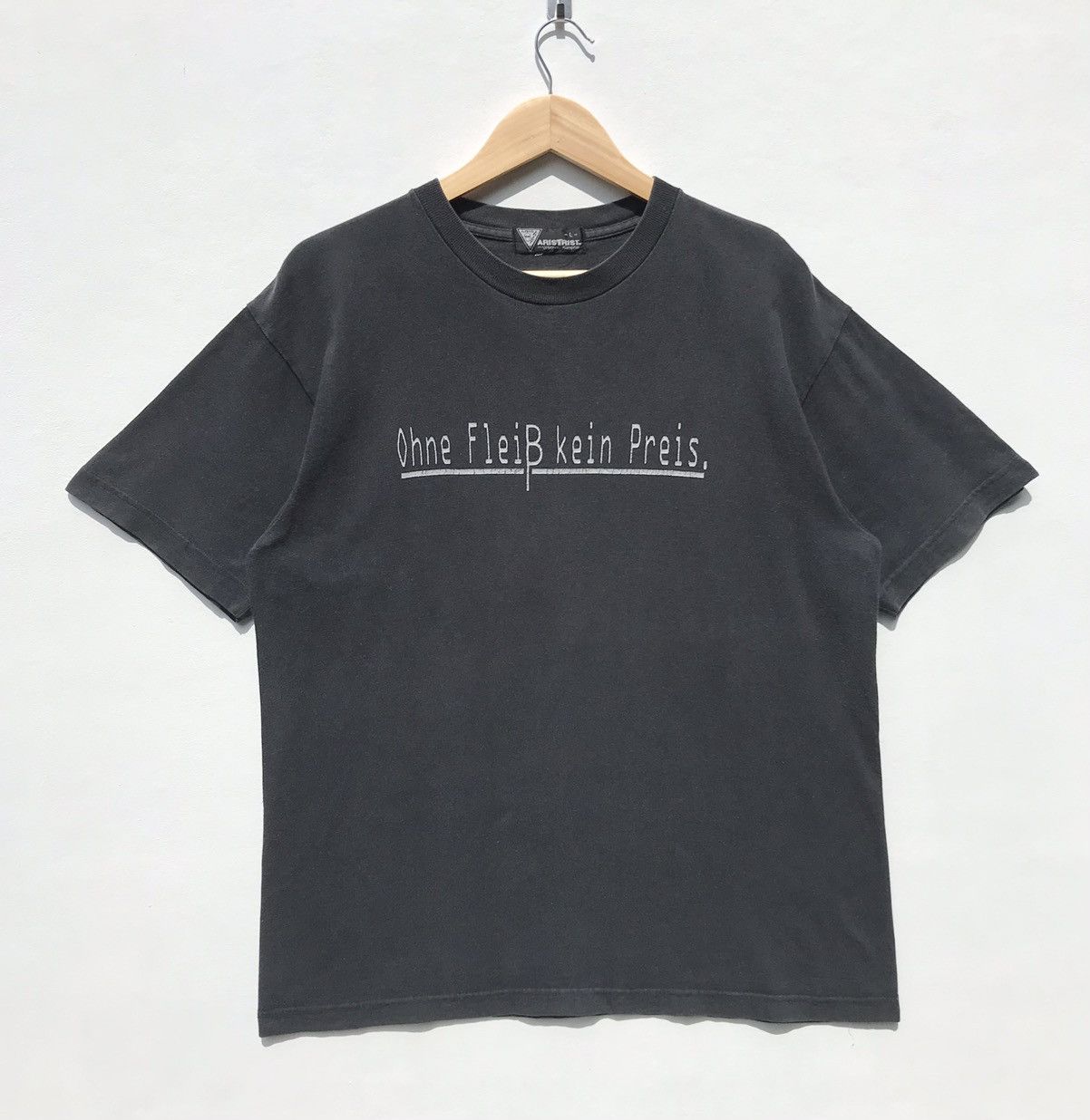 Vintage Vintage Aristrist Geborene Kampfer Tee Cyber Sex Art Size US M / EU 48-50 / 2 - 1 Thumbnail