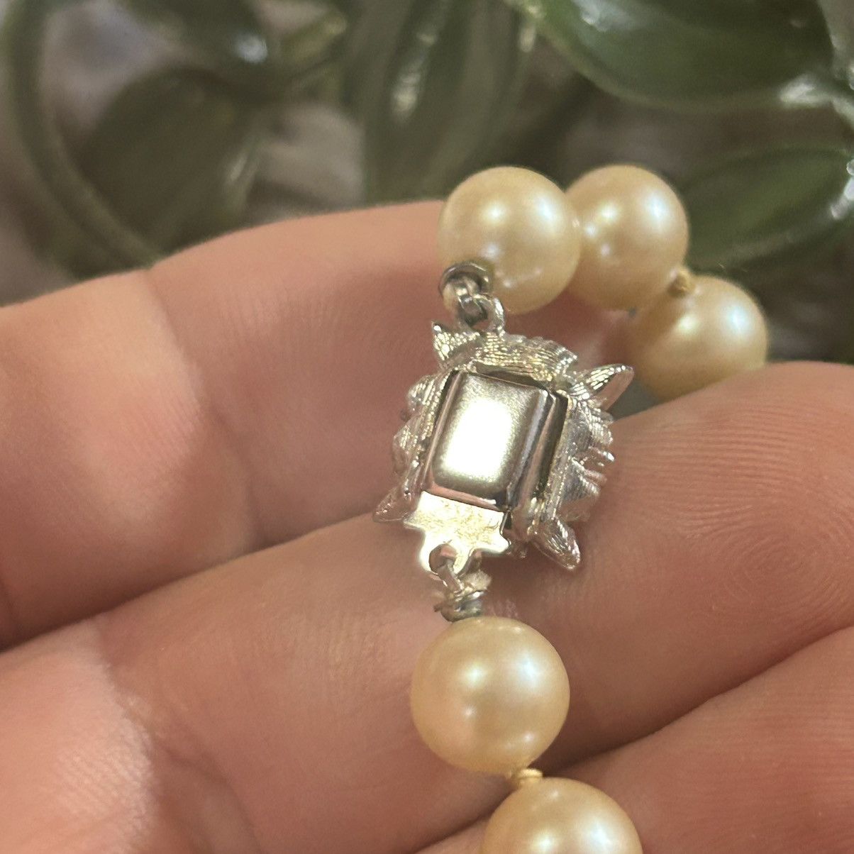 Vintage Vintage 1940s-50s Deltah Fine Simulated pearl necklace Size ONE SIZE - 10 Thumbnail