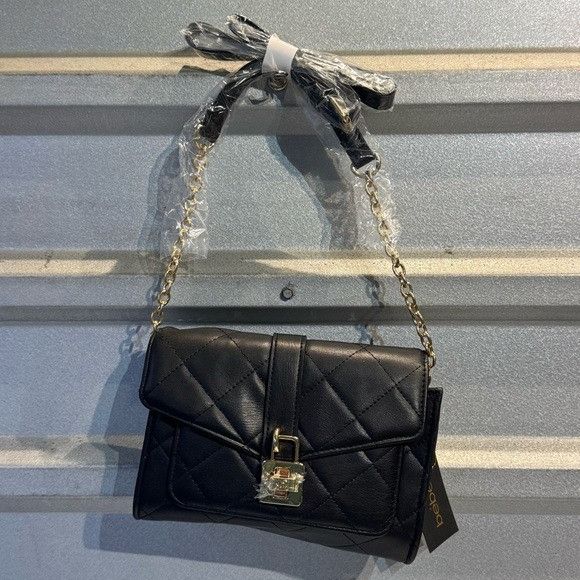 Bebe NWT BEBE KELLEN BLACK CROSSBODY Size ONE SIZE - 5 Thumbnail