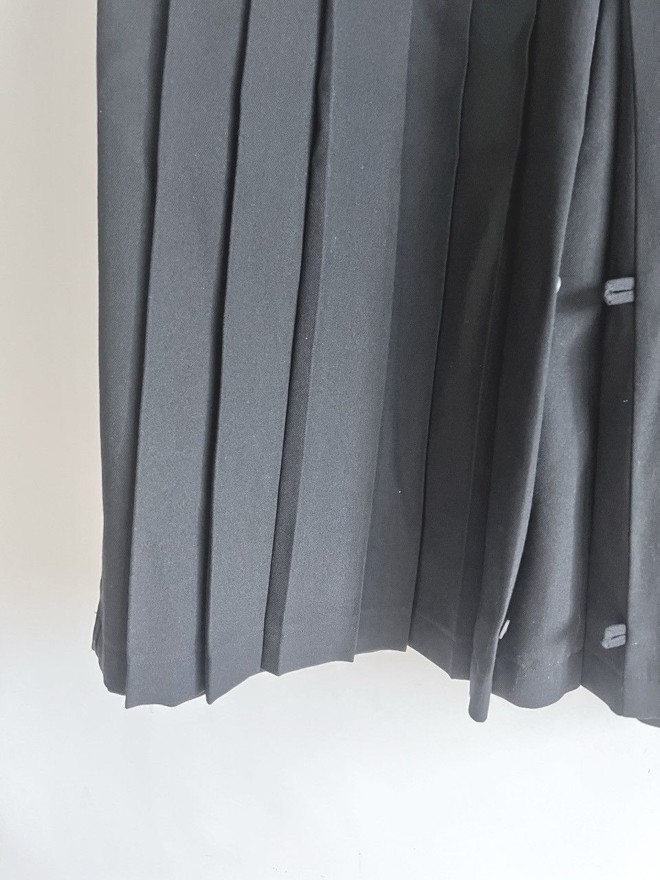 Yohji Yamamoto Yohji Yamamoto Pour Homme ARMY GABARDINE PLEATS SKIRT PANTS Size US 32 / EU 48 - 8 Thumbnail
