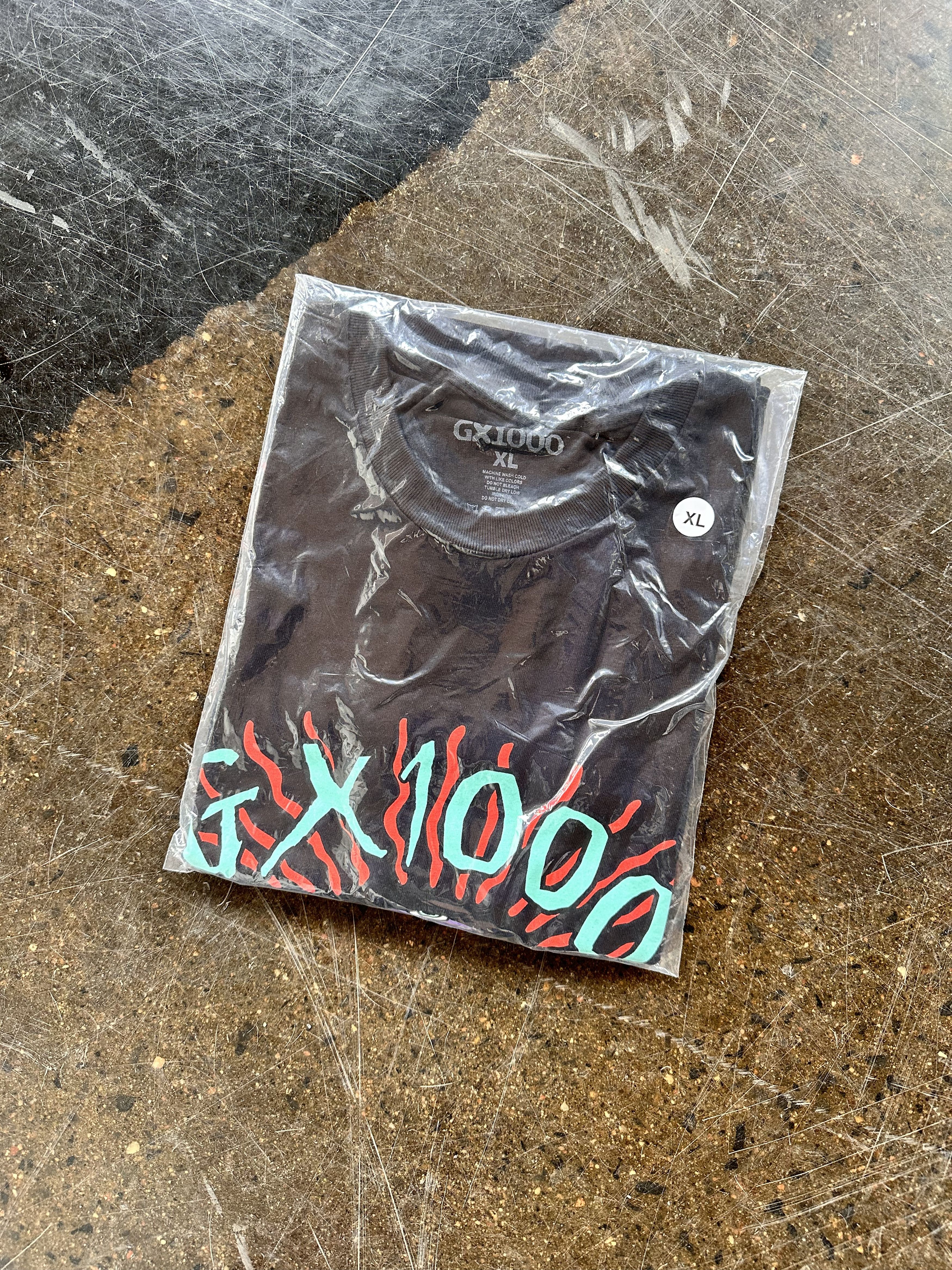 GX1000 GX1000 Meltdown Tee XL Size US XL / EU 56 / 4 - 2 Thumbnail