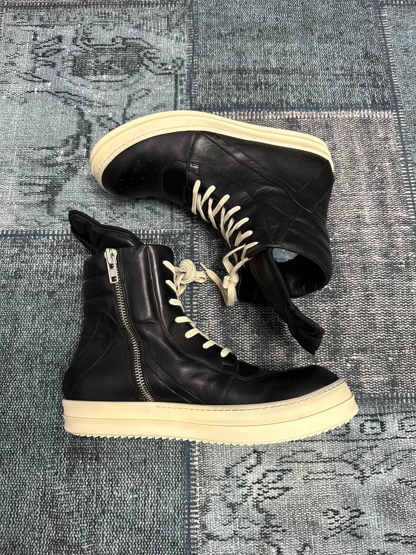 Rick Owens Rick Owens DRKSHDW Inverted Triangle Black Size 44 Size US 11 / EU 44 - 1 Thumbnail