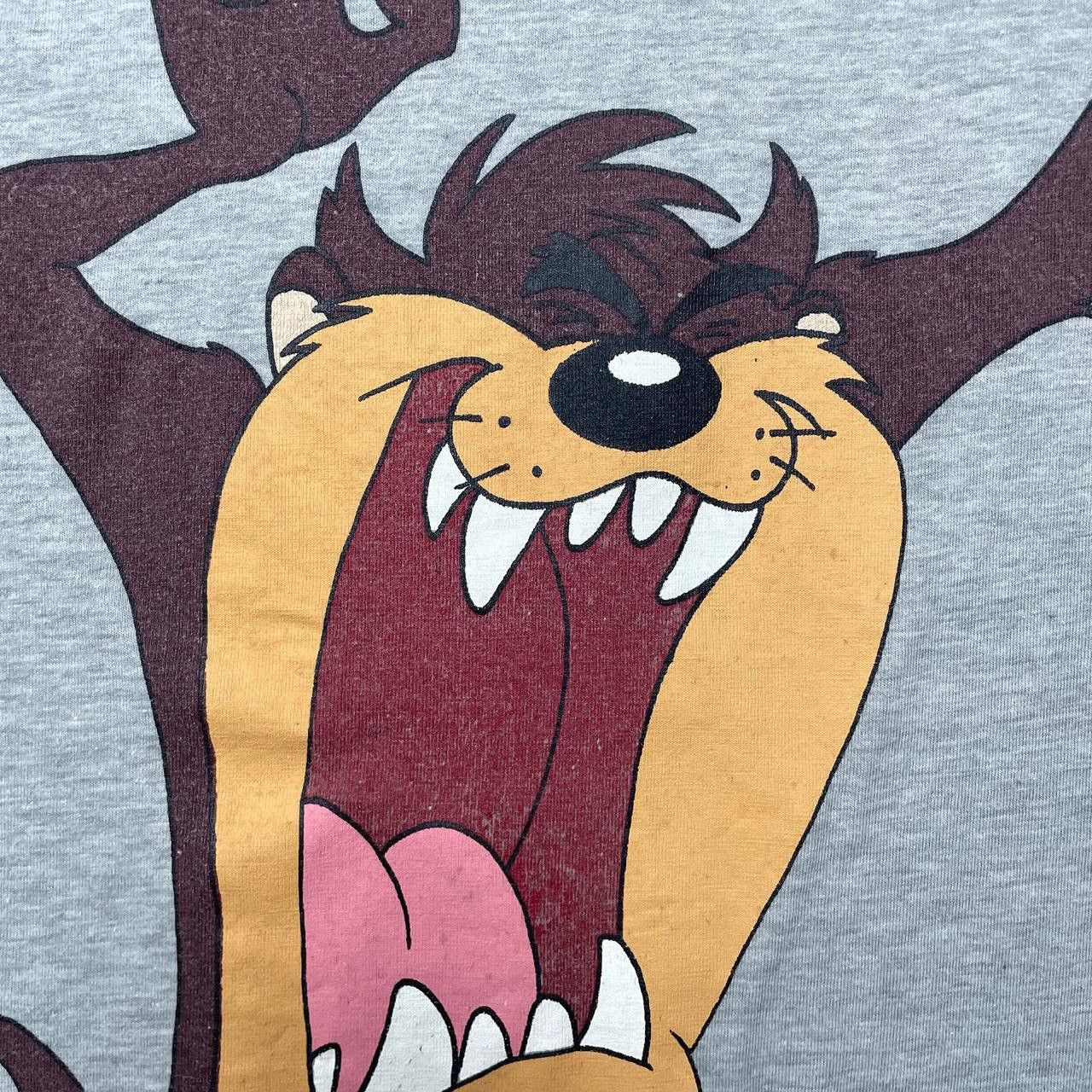 Cartoon Network × Disney × Vintage Vintage 90s Taz Looney Tunes T Shirt Gray/ Black Size L Size US XL / EU 56 / 4 - 4 Thumbnail