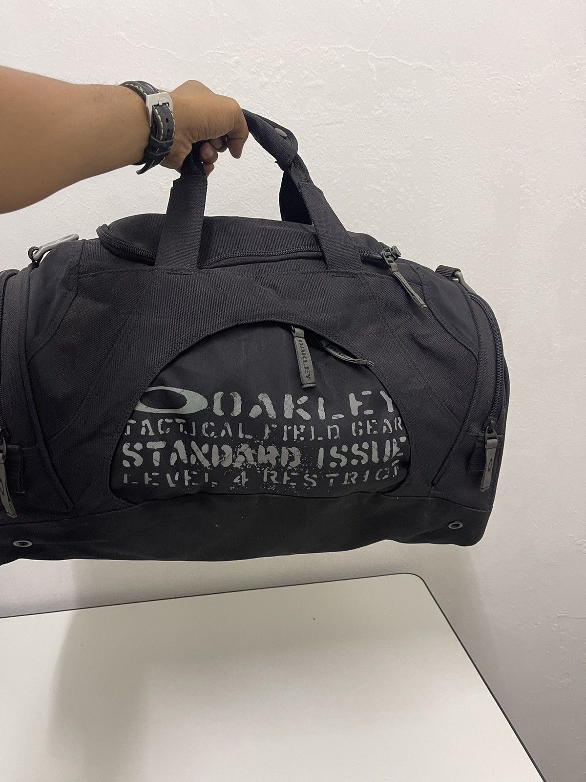 Oakley Vintage Oakley Tactical Field Gear travel bag Size ONE SIZE - 7 Thumbnail