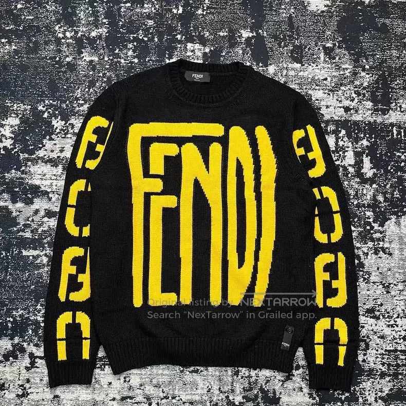 Fendi Fendi Large Logo Black Sweater Size US M / EU 48-50 / 2 - 1 Thumbnail